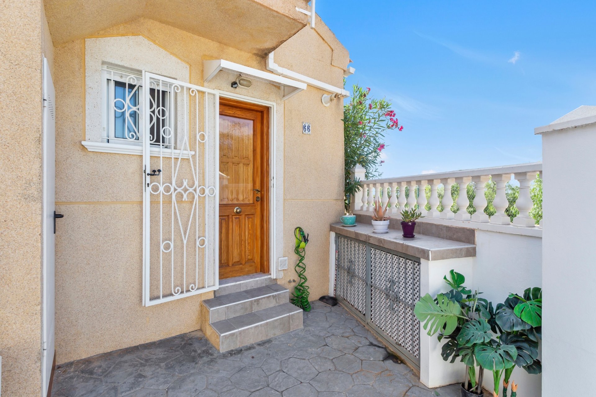 Resale - Villa - Torrevieja - Los Altos