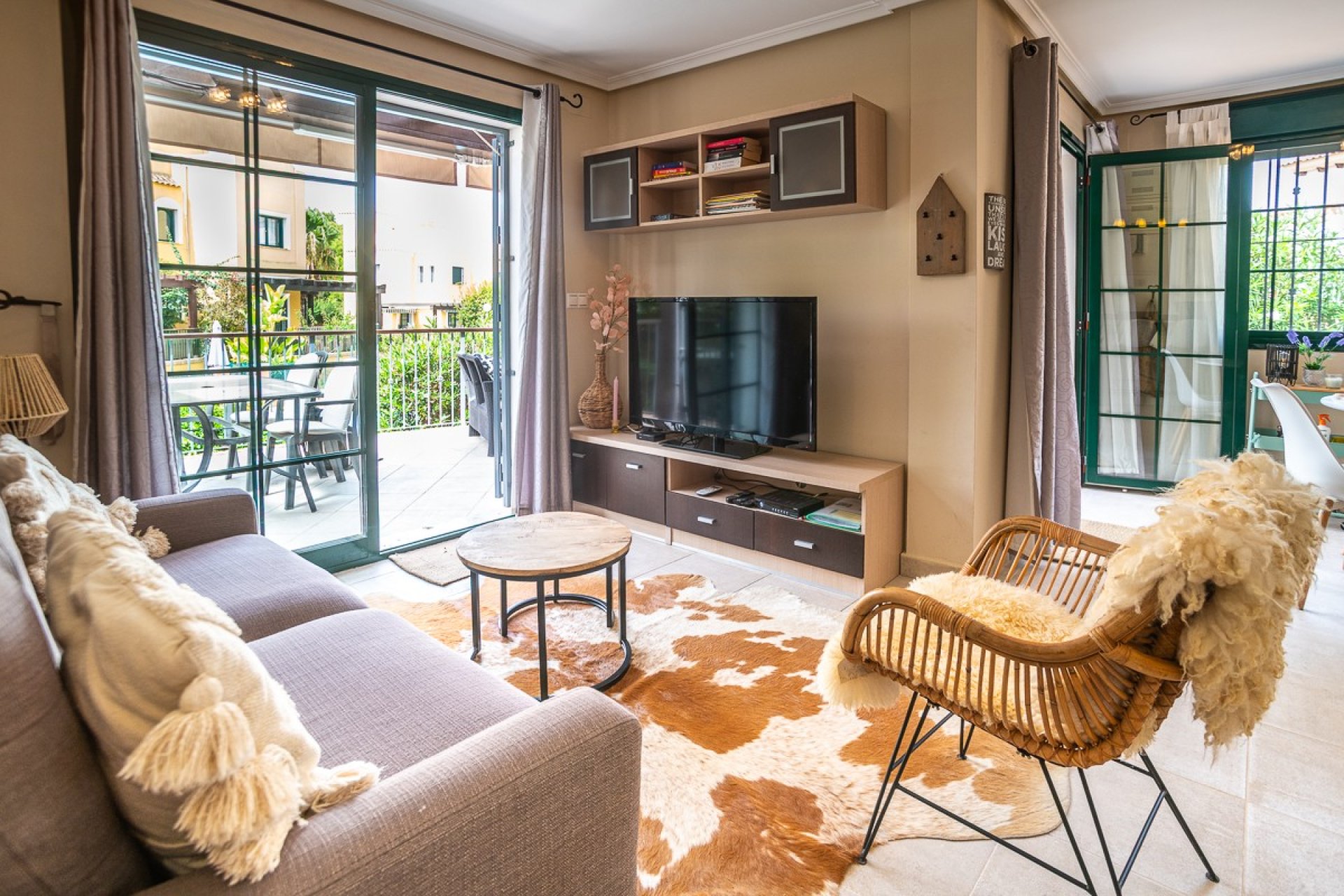 Resale - Villa * - Torrevieja - Los Balcones *