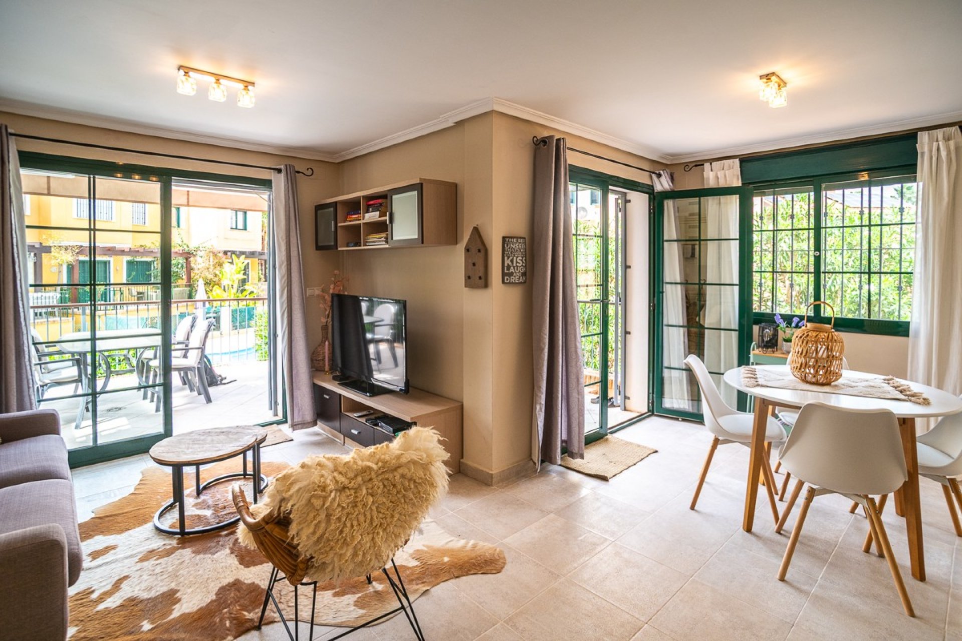 Resale - Villa * - Torrevieja - Los Balcones *