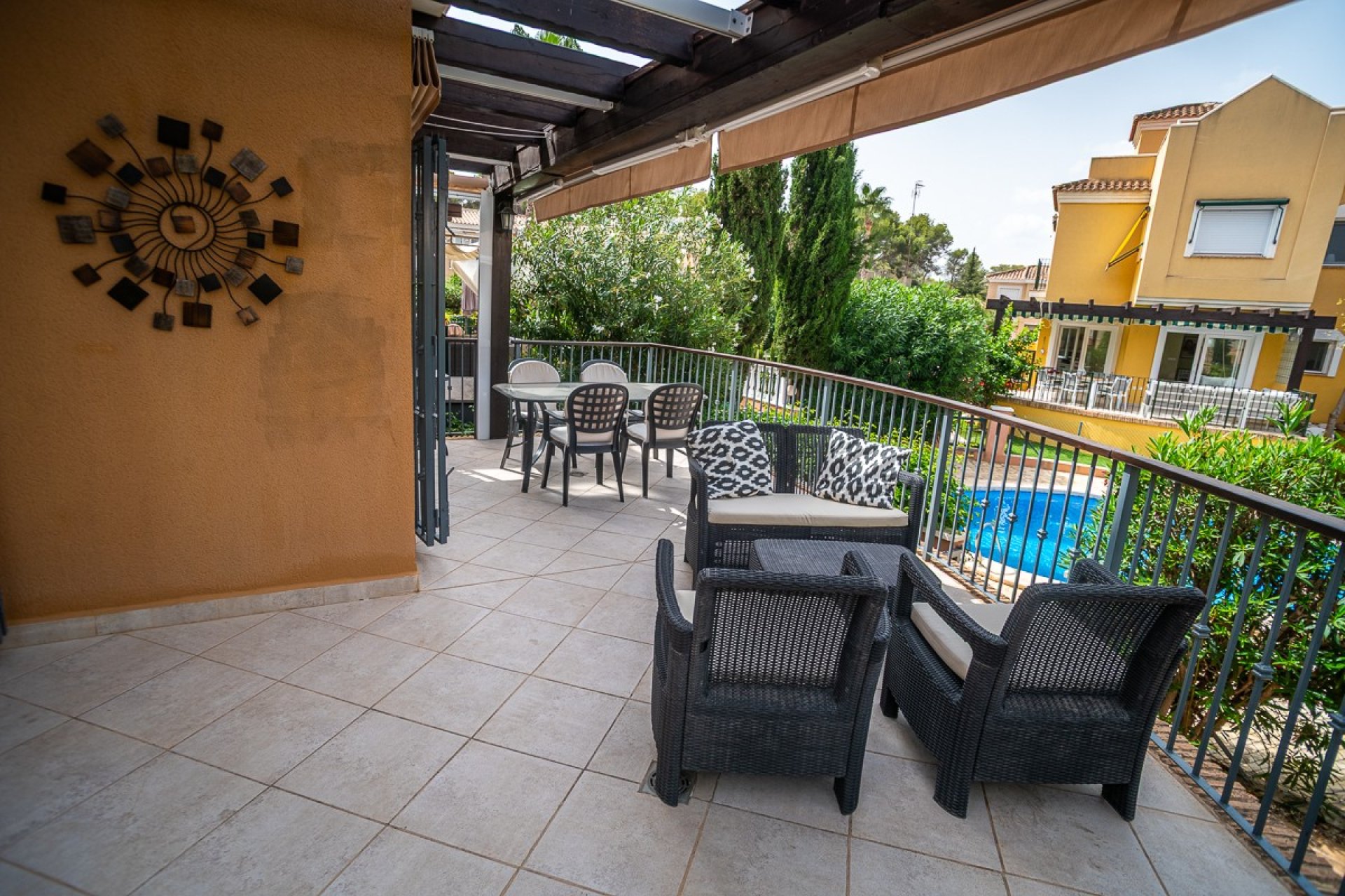 Resale - Villa * - Torrevieja - Los Balcones *