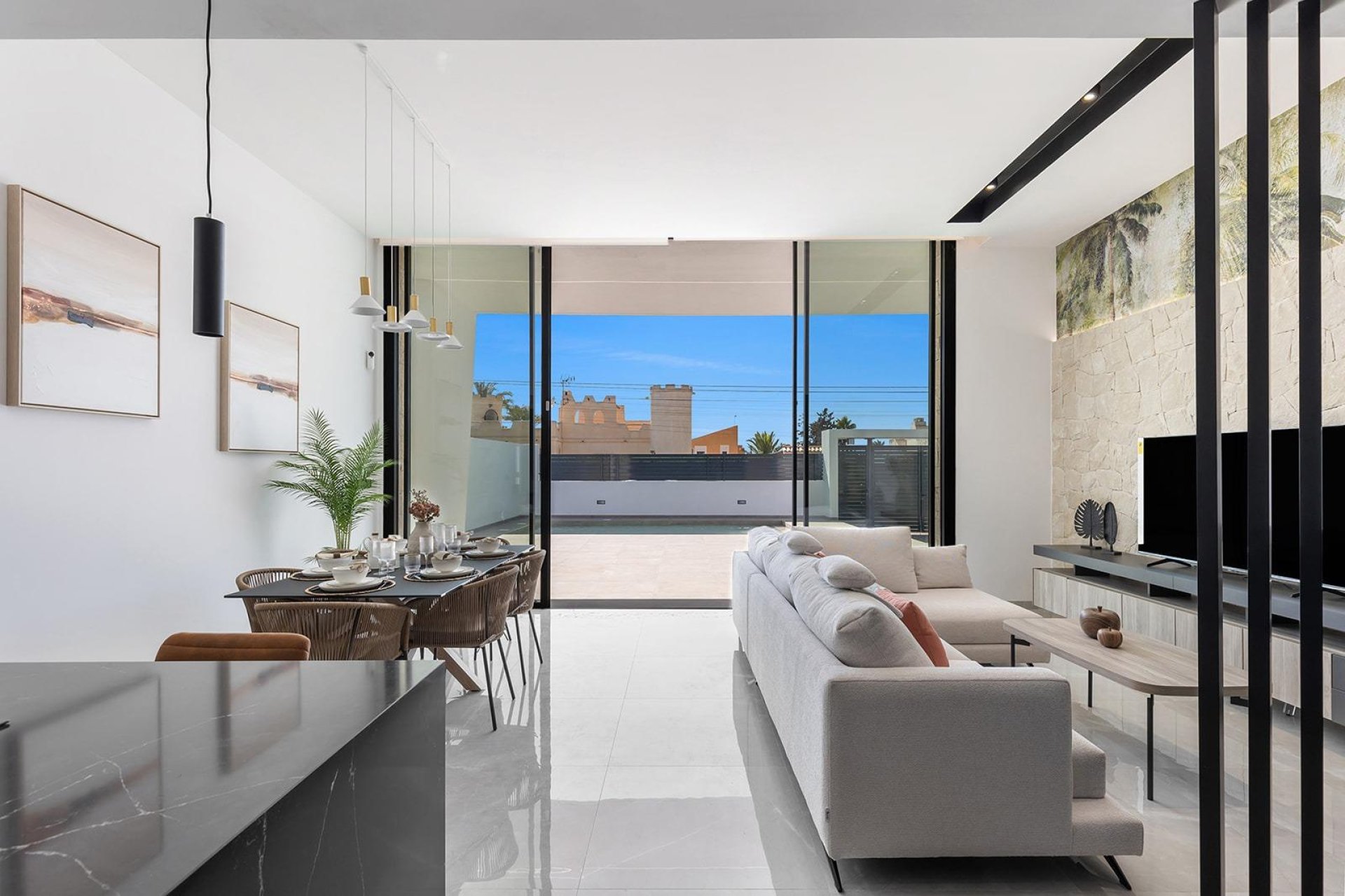 Resale - Villa * - Torrevieja * - Los Balcones *