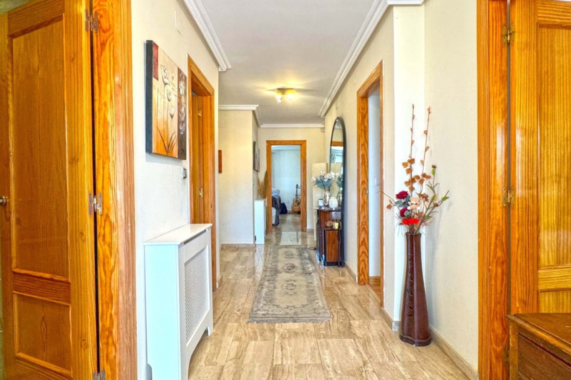 Resale - Villa * - Torrevieja * - Los Balcones *