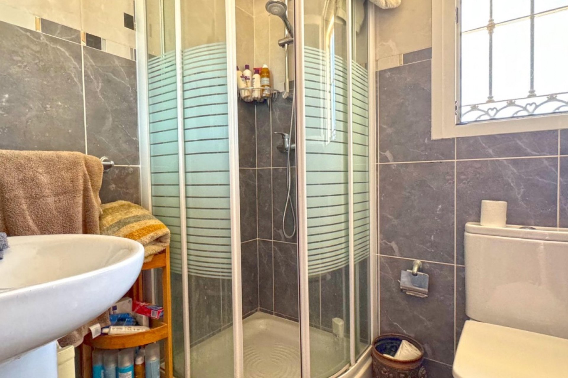 Resale - Villa * - Torrevieja * - Los Balcones *