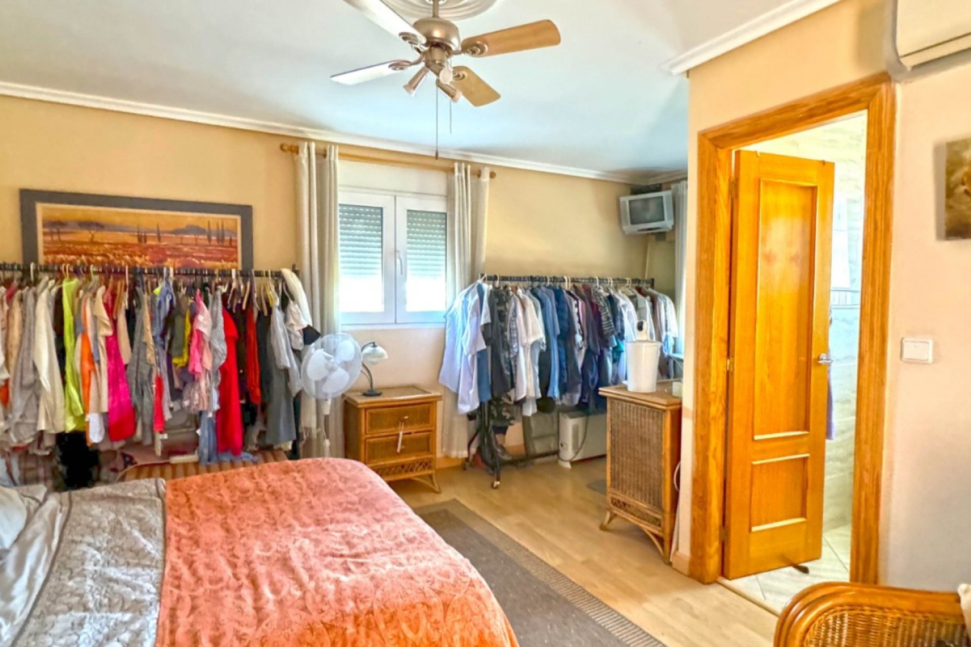 Resale - Villa * - Torrevieja * - Los Balcones *