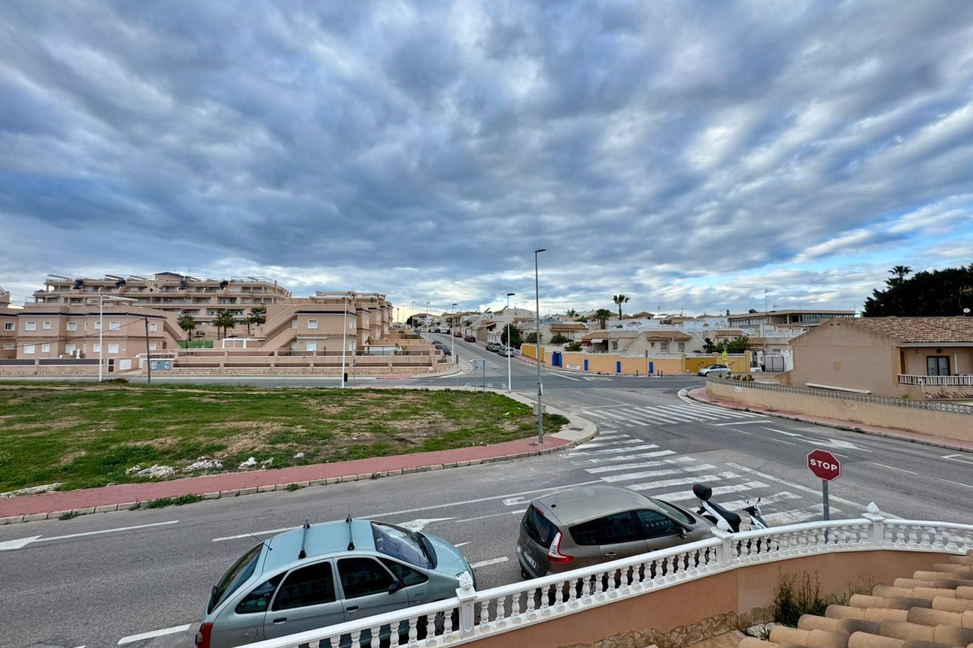 Resale - Villa * - Torrevieja * - Los Balcones *