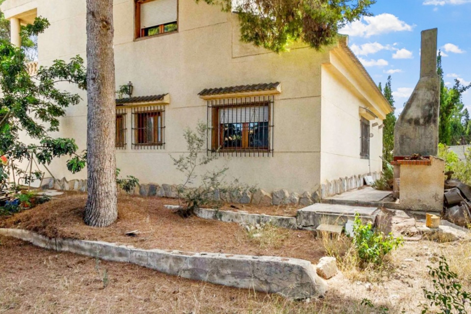 Resale - Villa * - Torrevieja * - Los Balcones *