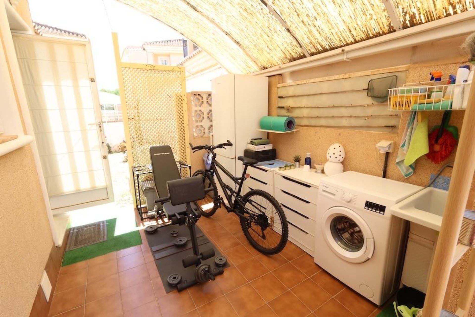 Resale - Villa * - Torrevieja * - Los Balcones *
