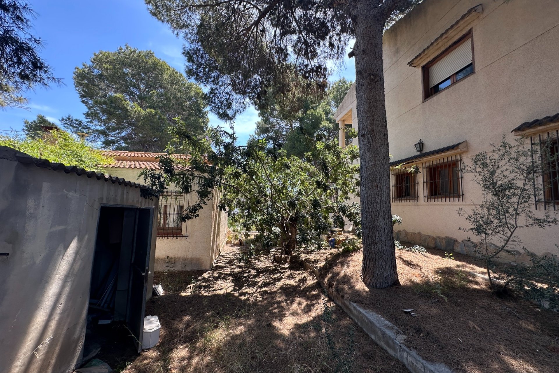 Resale - Villa * - Torrevieja * - Los Balcones *