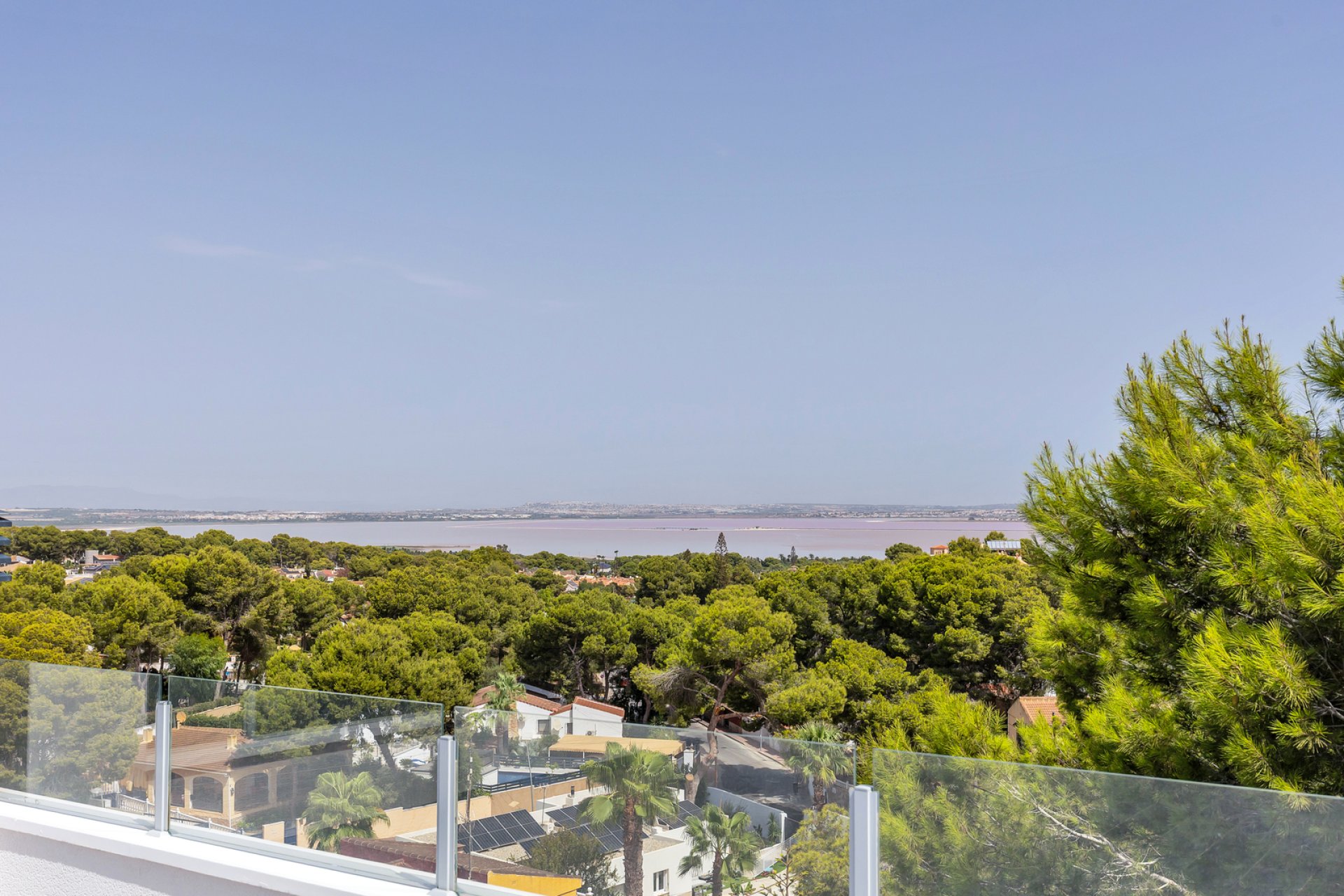 Resale - Villa * - Torrevieja * - Los Balcones *