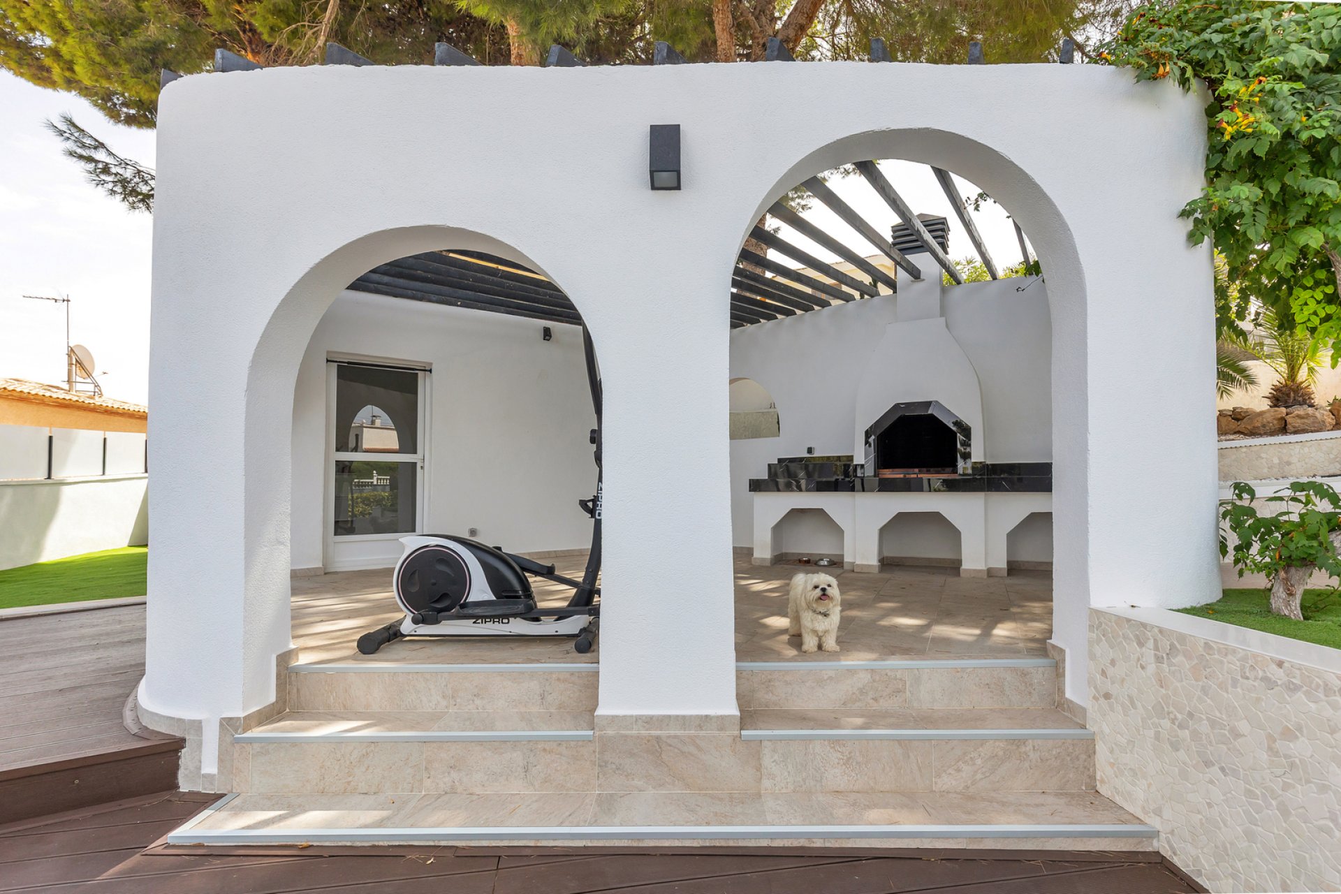 Resale - Villa * - Torrevieja * - Los Balcones *