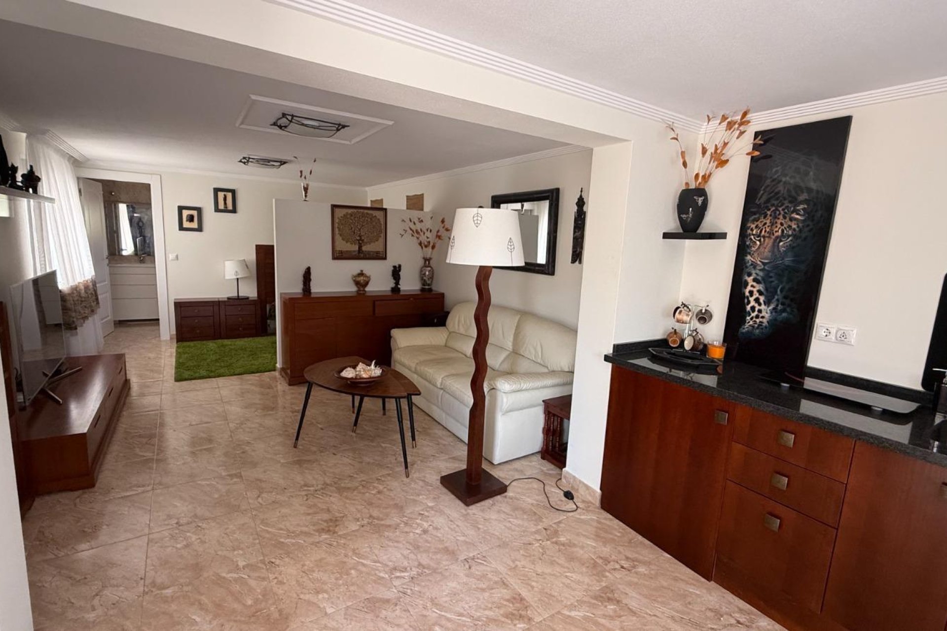 Resale - Villa * - Torrevieja * - Los Balcones *