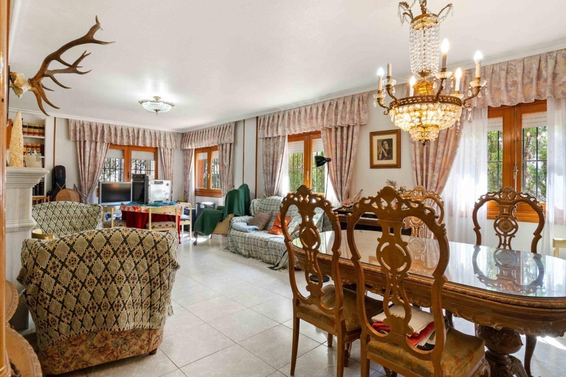 Resale - Villa * - Torrevieja * - Los Balcones *