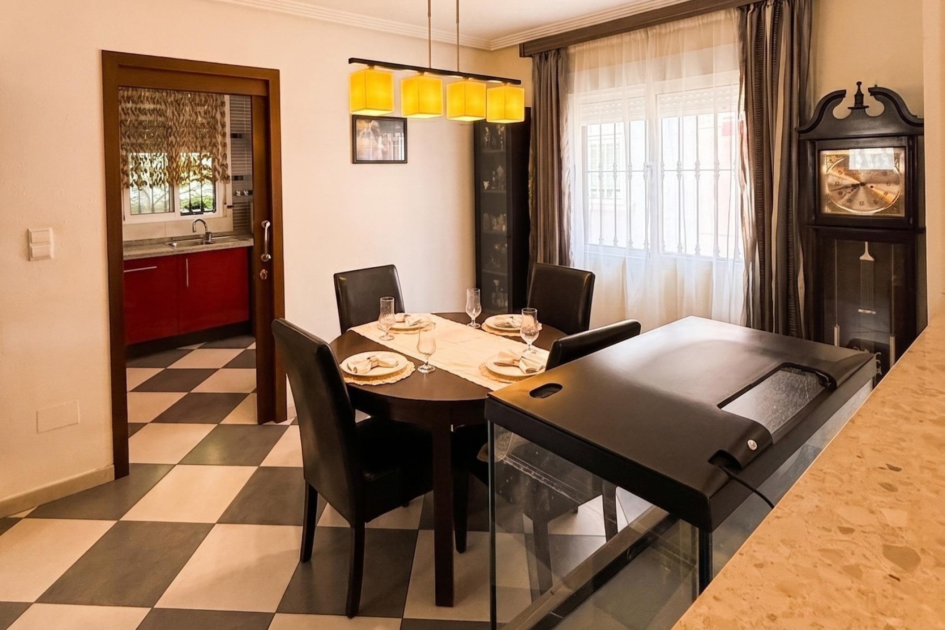 Resale - Villa * - Torrevieja * - Los Balcones *