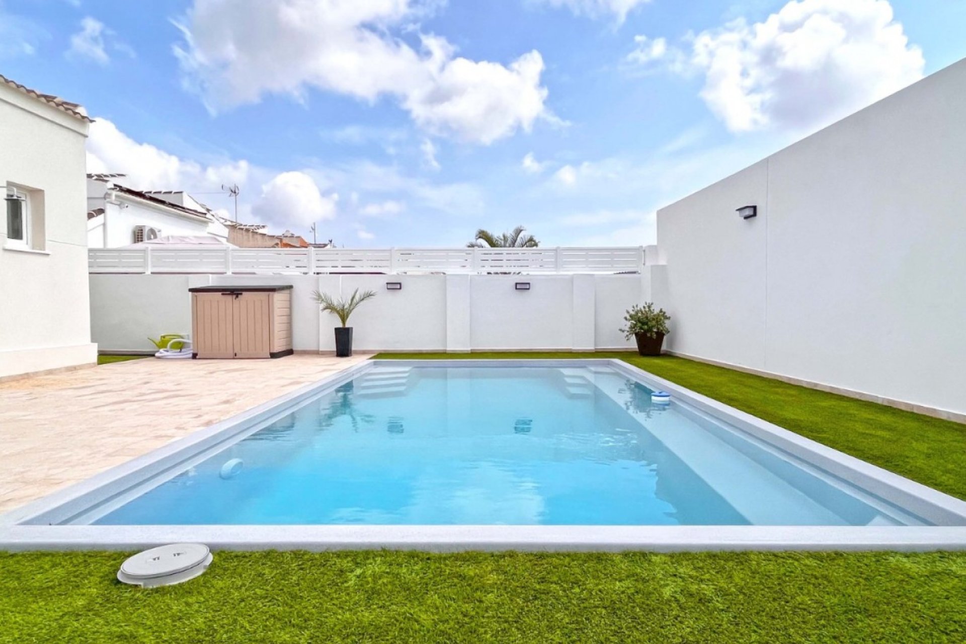 Resale - Villa - Torrevieja - San luis