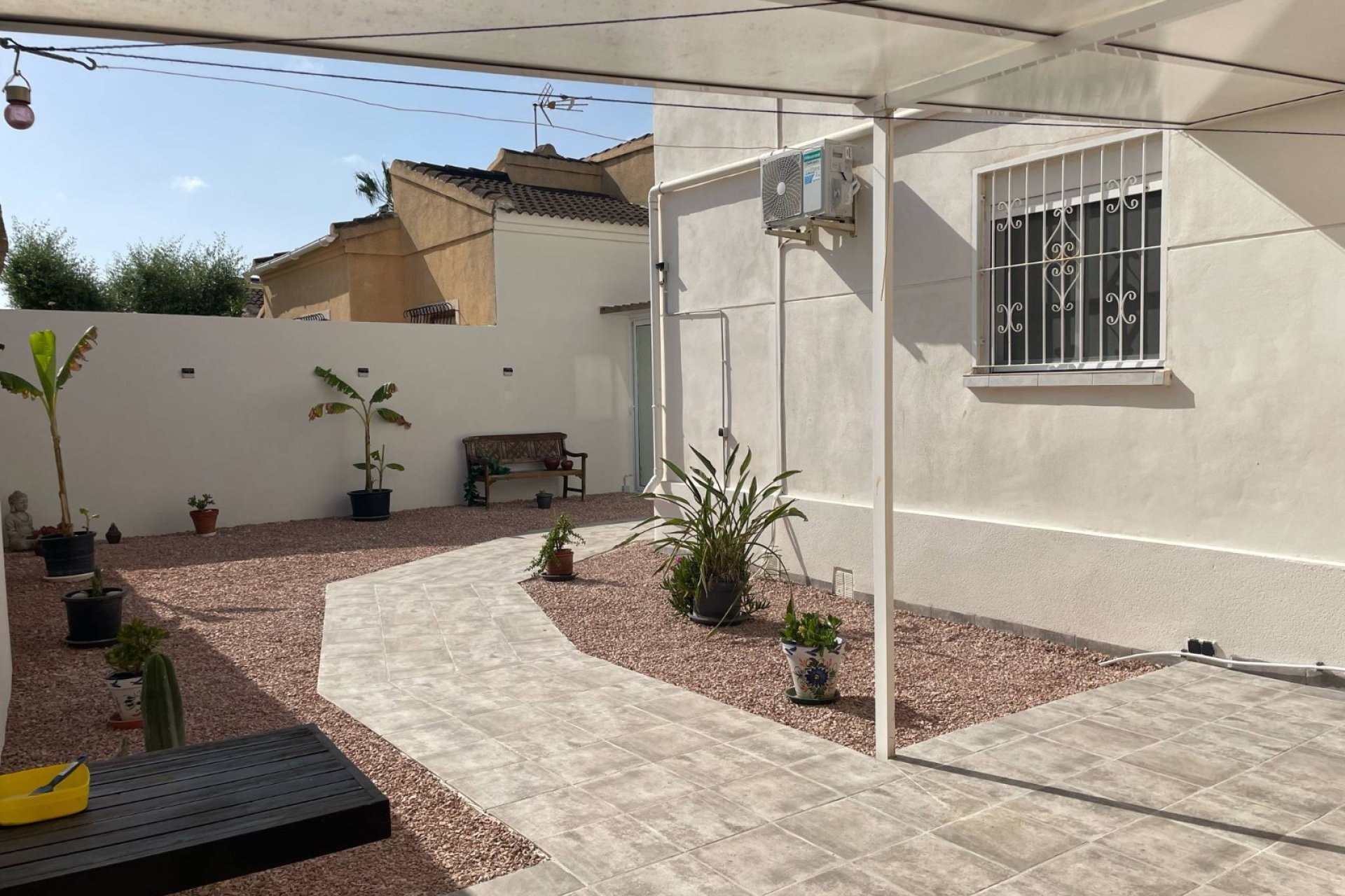 Resale - Villa * - Torrevieja - San luis