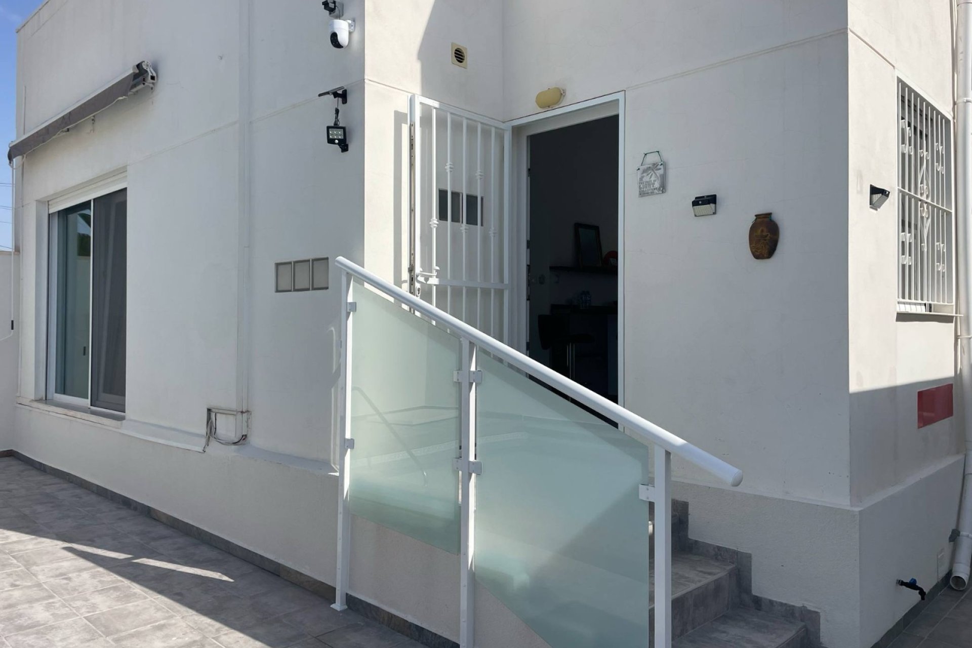 Resale - Villa * - Torrevieja - San luis