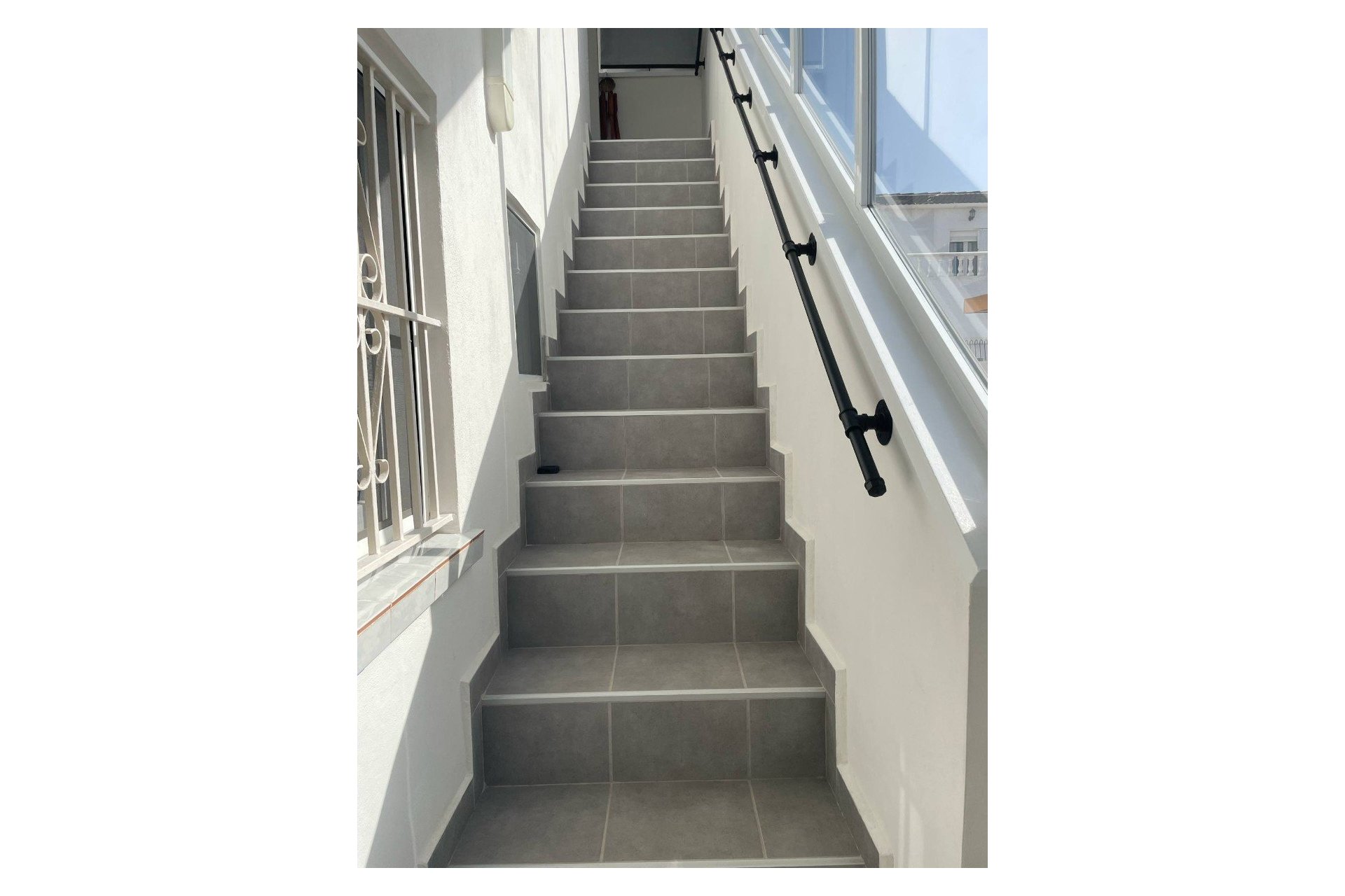 Resale - Villa * - Torrevieja - San luis