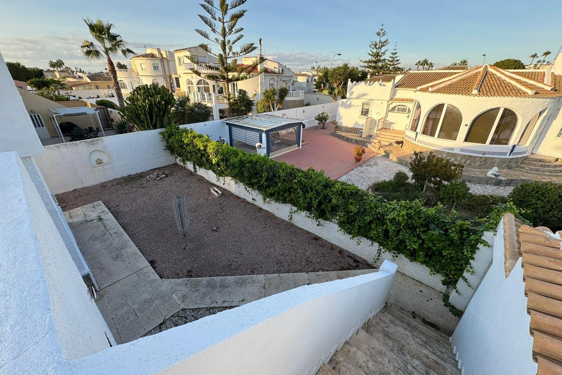 Resale - Villa * - Torrevieja - San luis