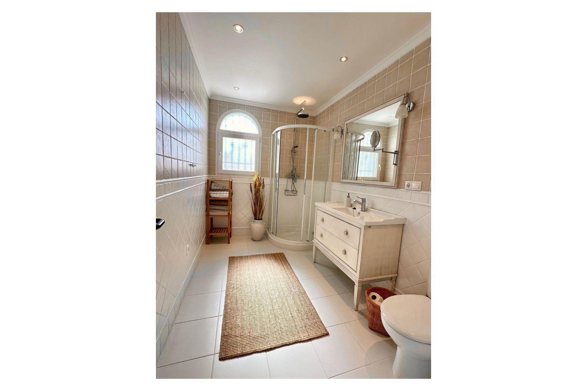 Resale - Villa * - Torrevieja * - San luis *