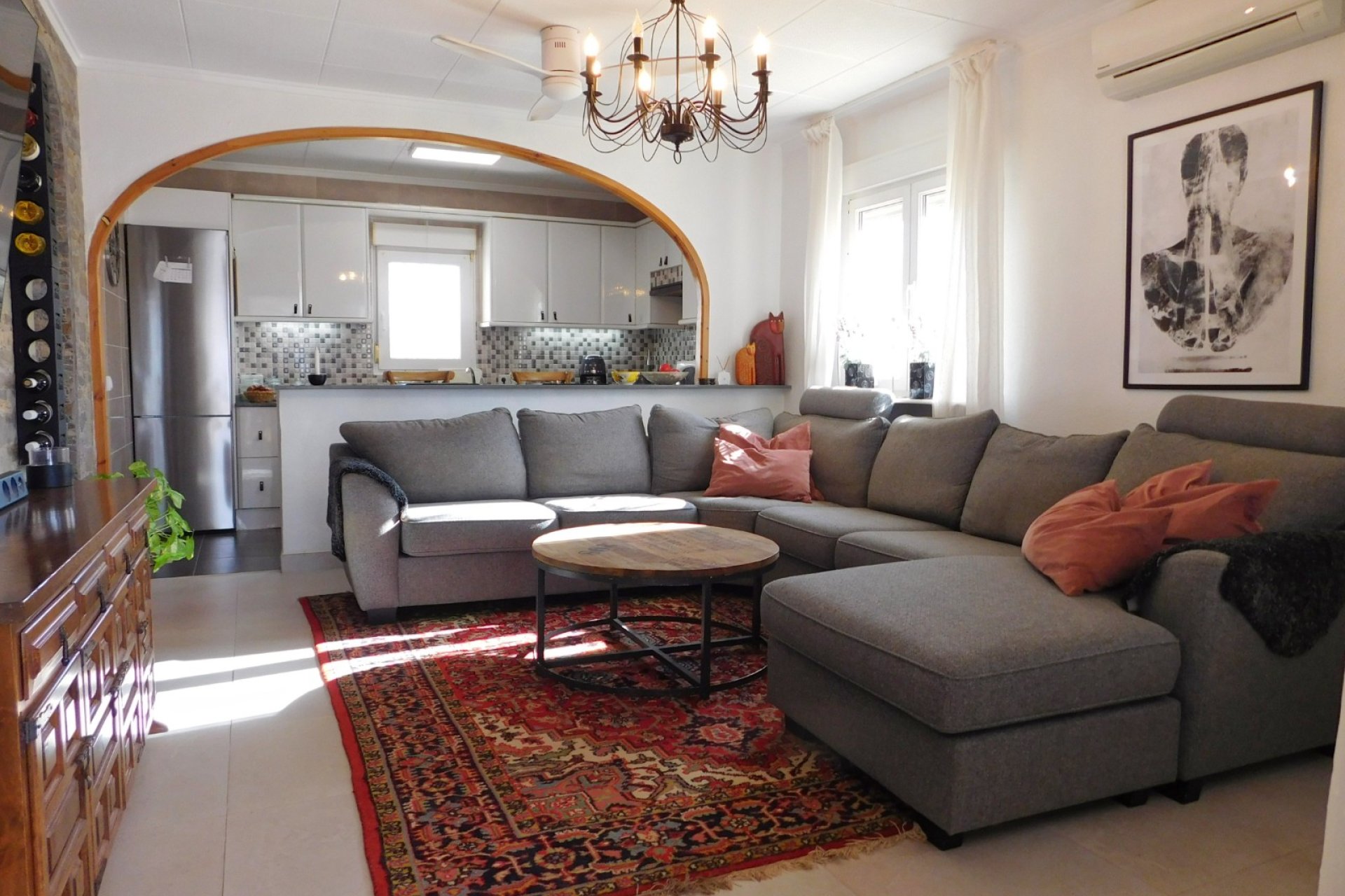 Resale - Villa * - Torrevieja * - San luis *
