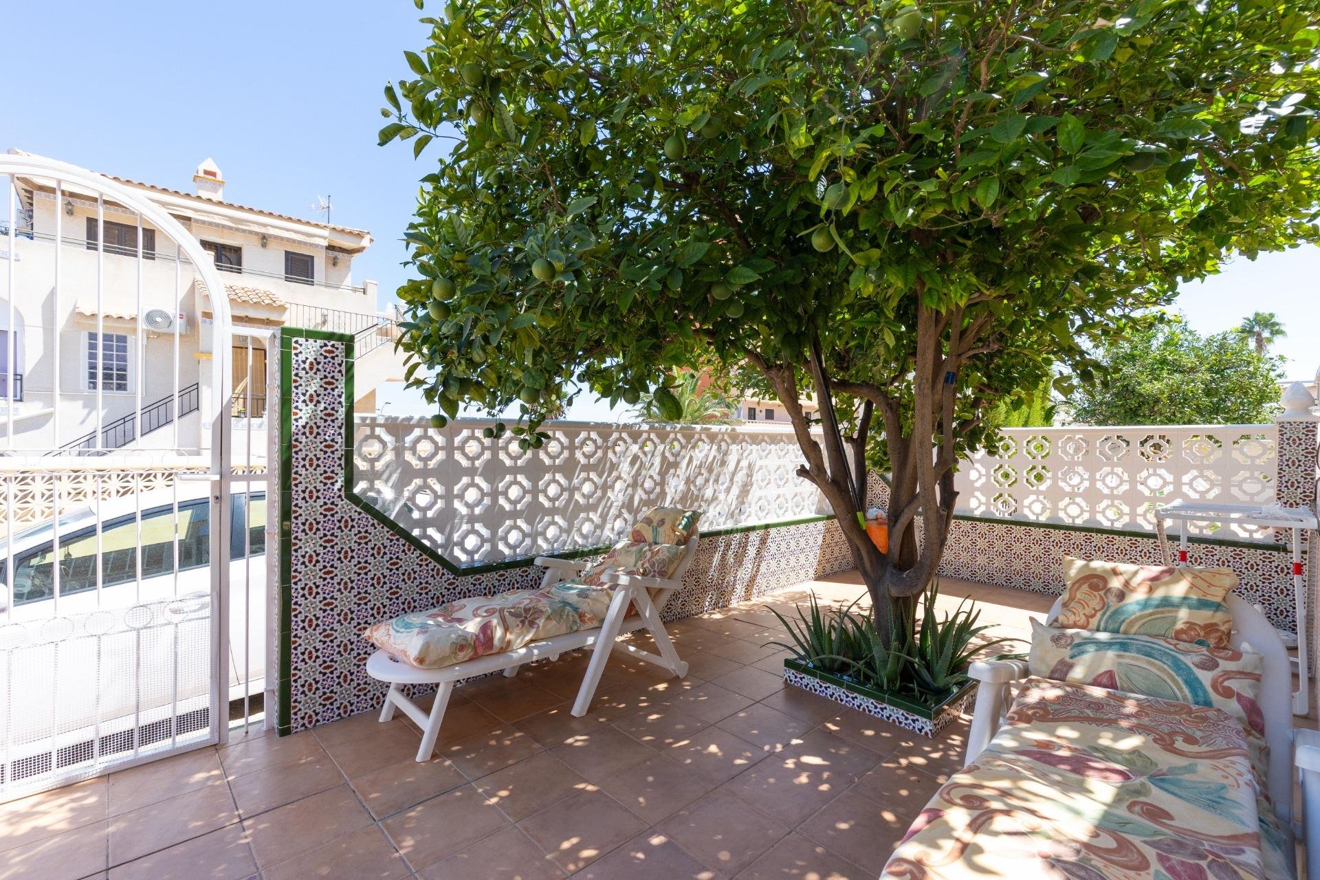 Resale - Villa * - Torrevieja - Torreblanca