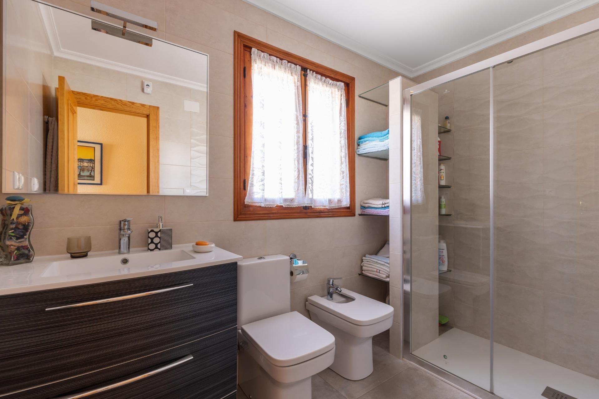 Resale - Villa * - Torrevieja - Torreblanca