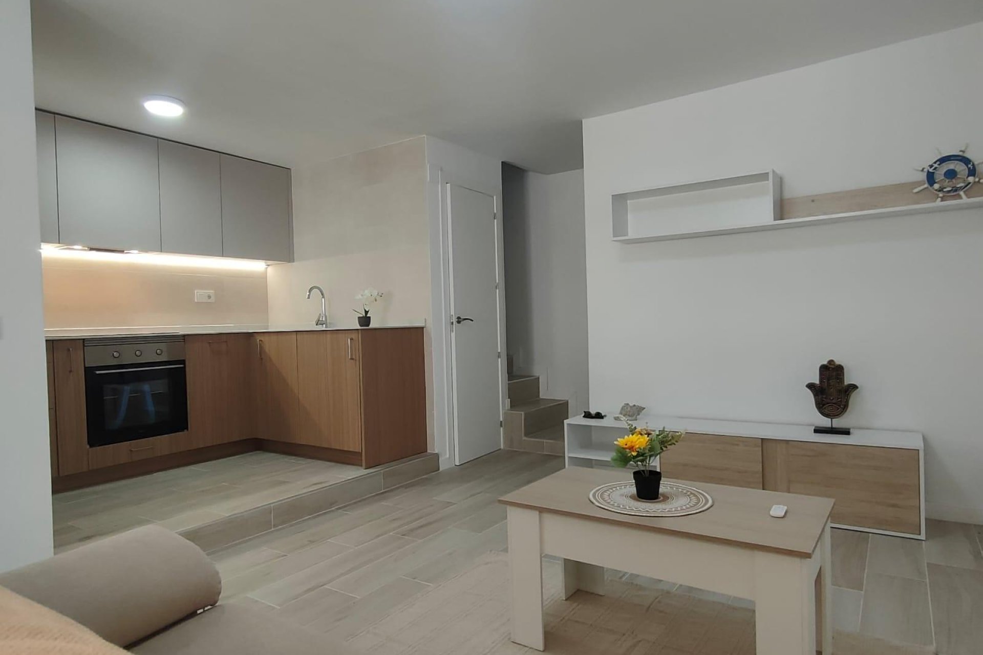 Resale - Villa * - Torrevieja * - Torreblanca *
