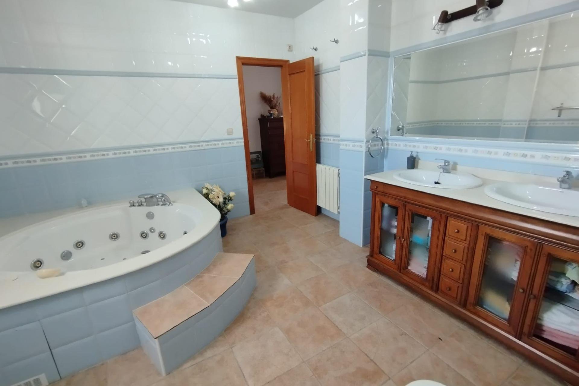 Resale - Villa - Torrevieja - Torreta florida