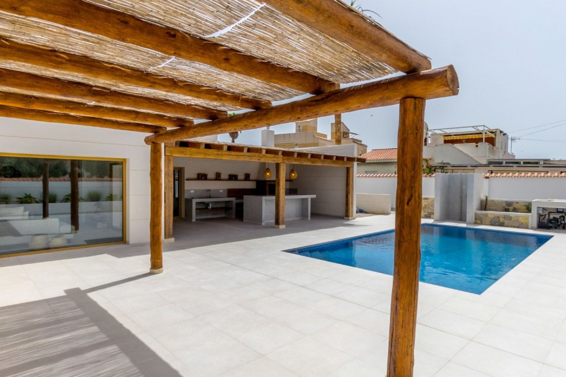 Resale - Villa - Torrevieja - Torreta