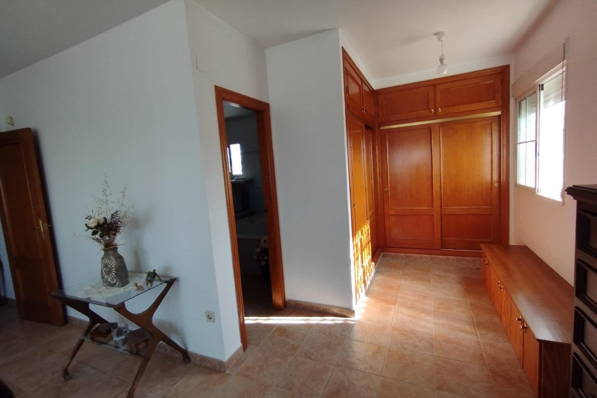 Resale - Villa - Torrevieja - Torreta