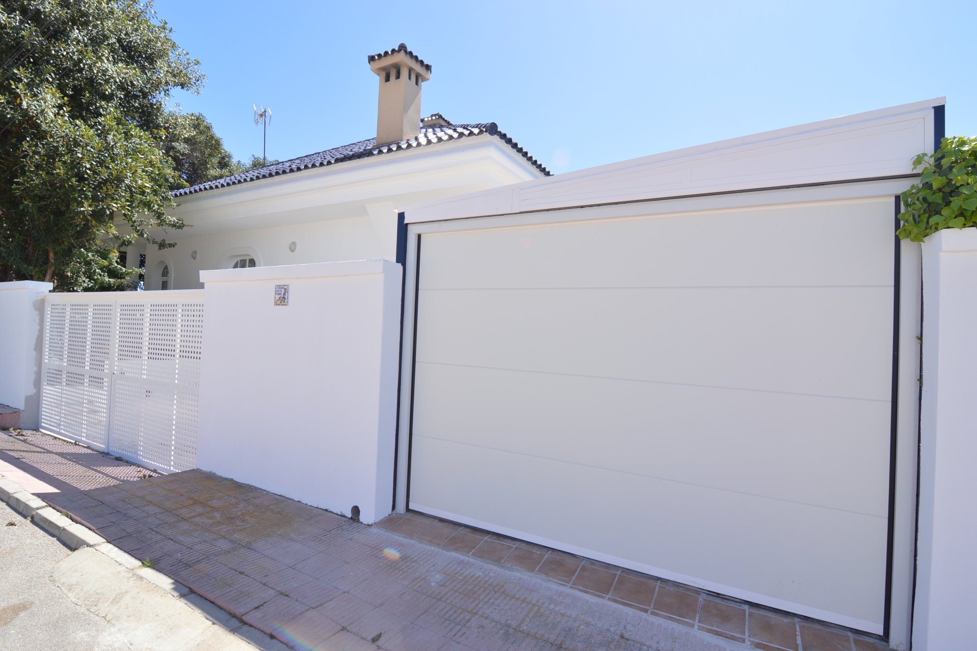 Resale - Villa - Torrevieja - Torreta