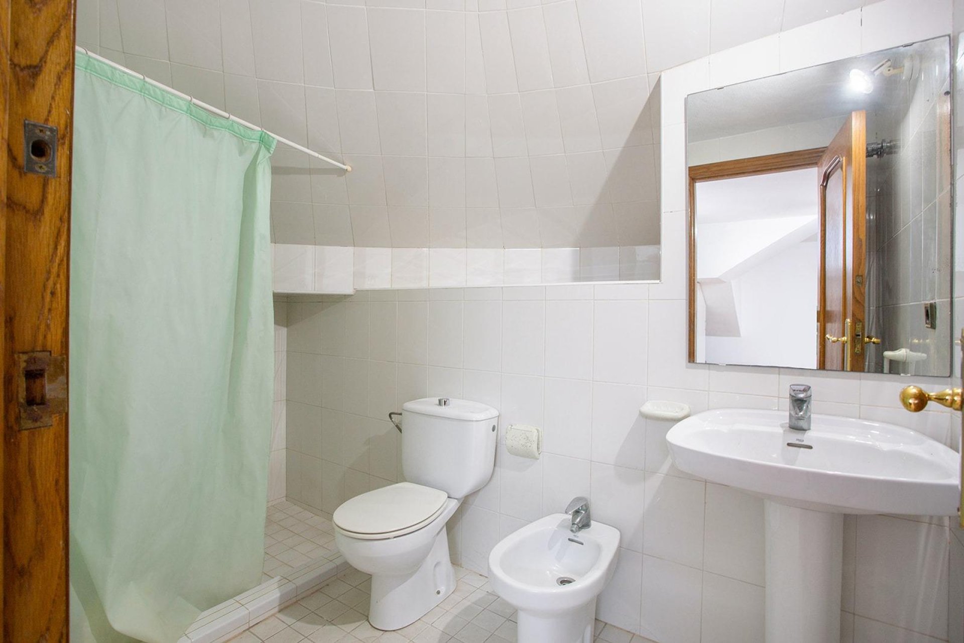 Resale - Villa * - Torrevieja - Torretas *