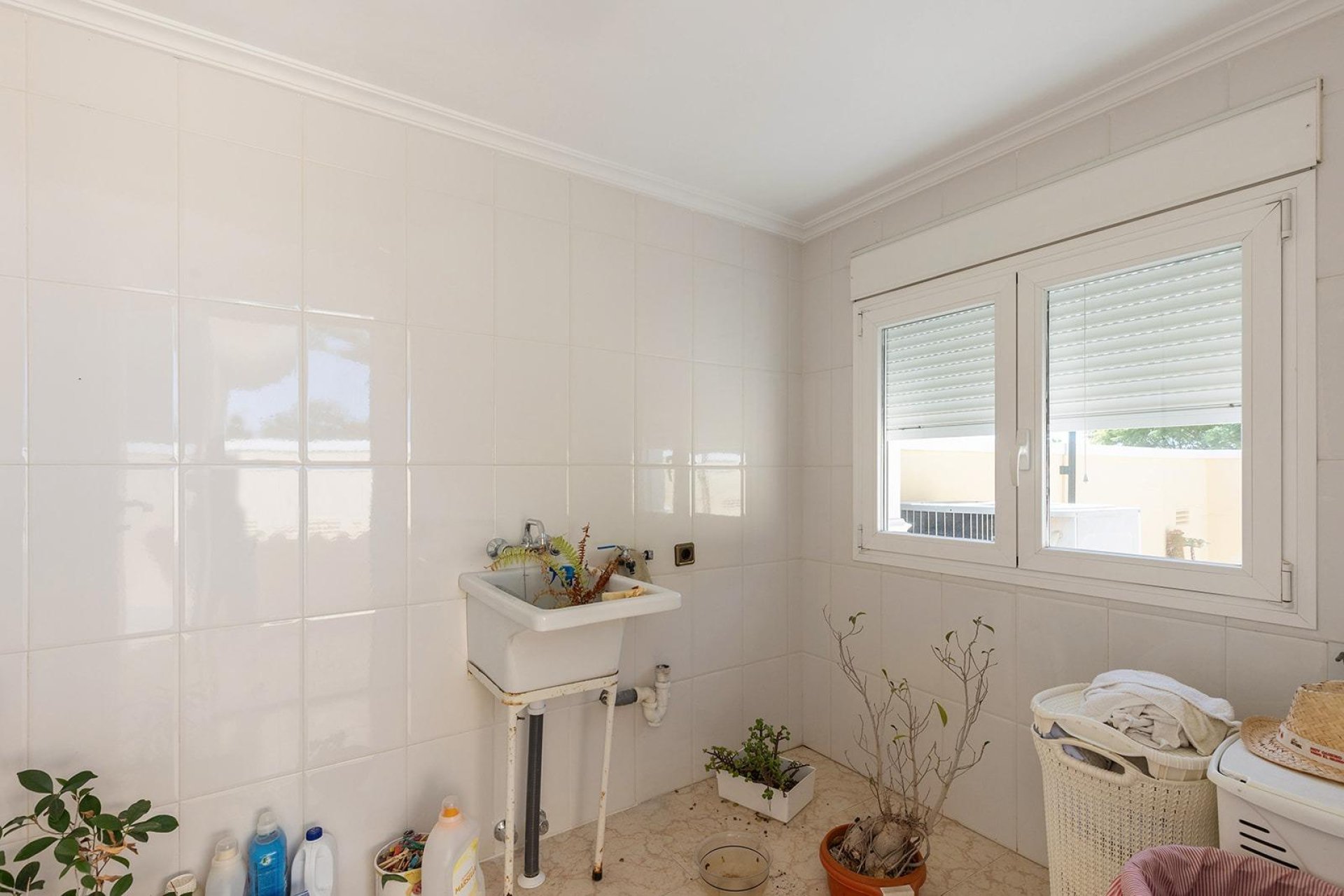 Resale - Villa * - Torrevieja - Torretas *