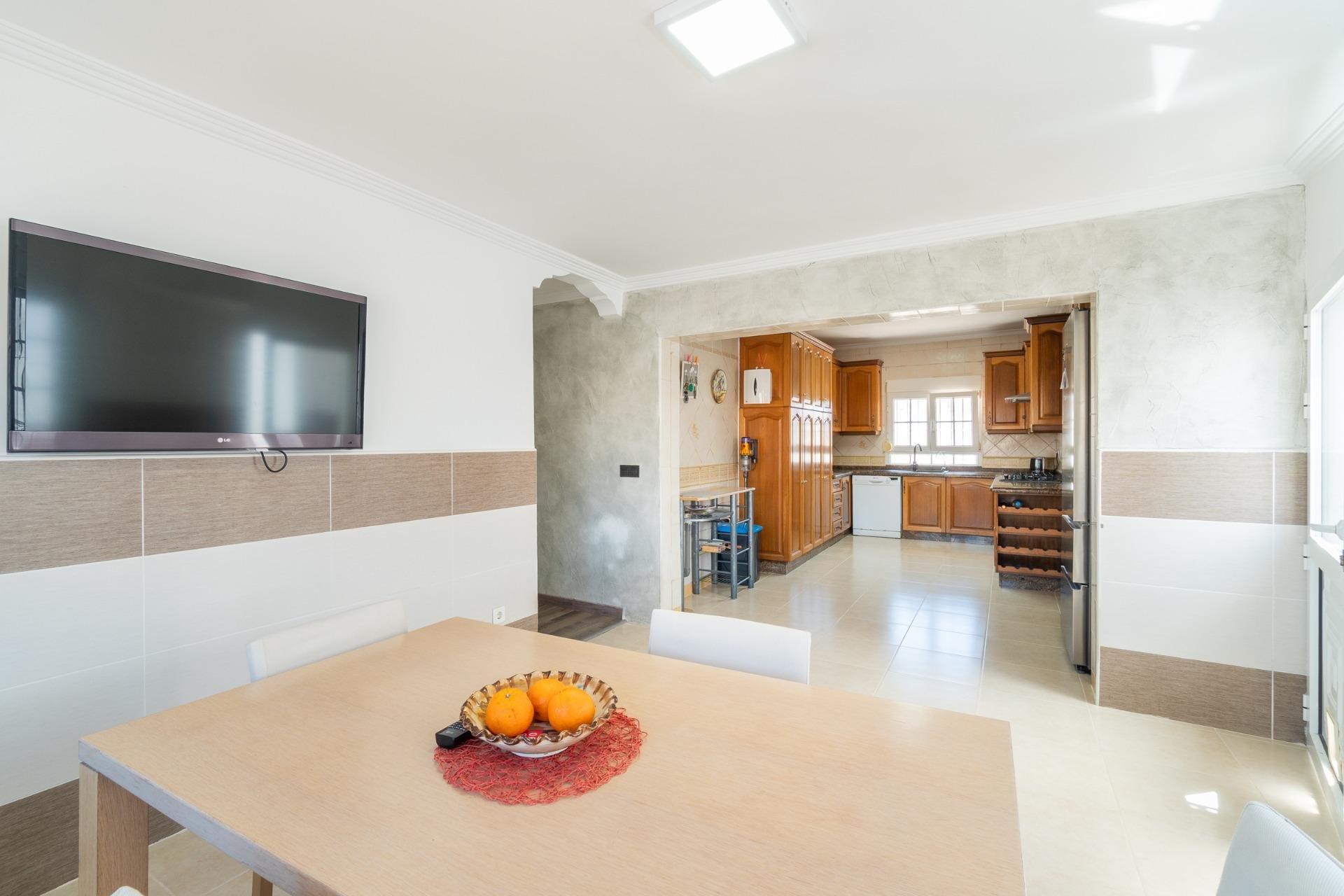 Resale - Villa * - Torrevieja * - Torretas *