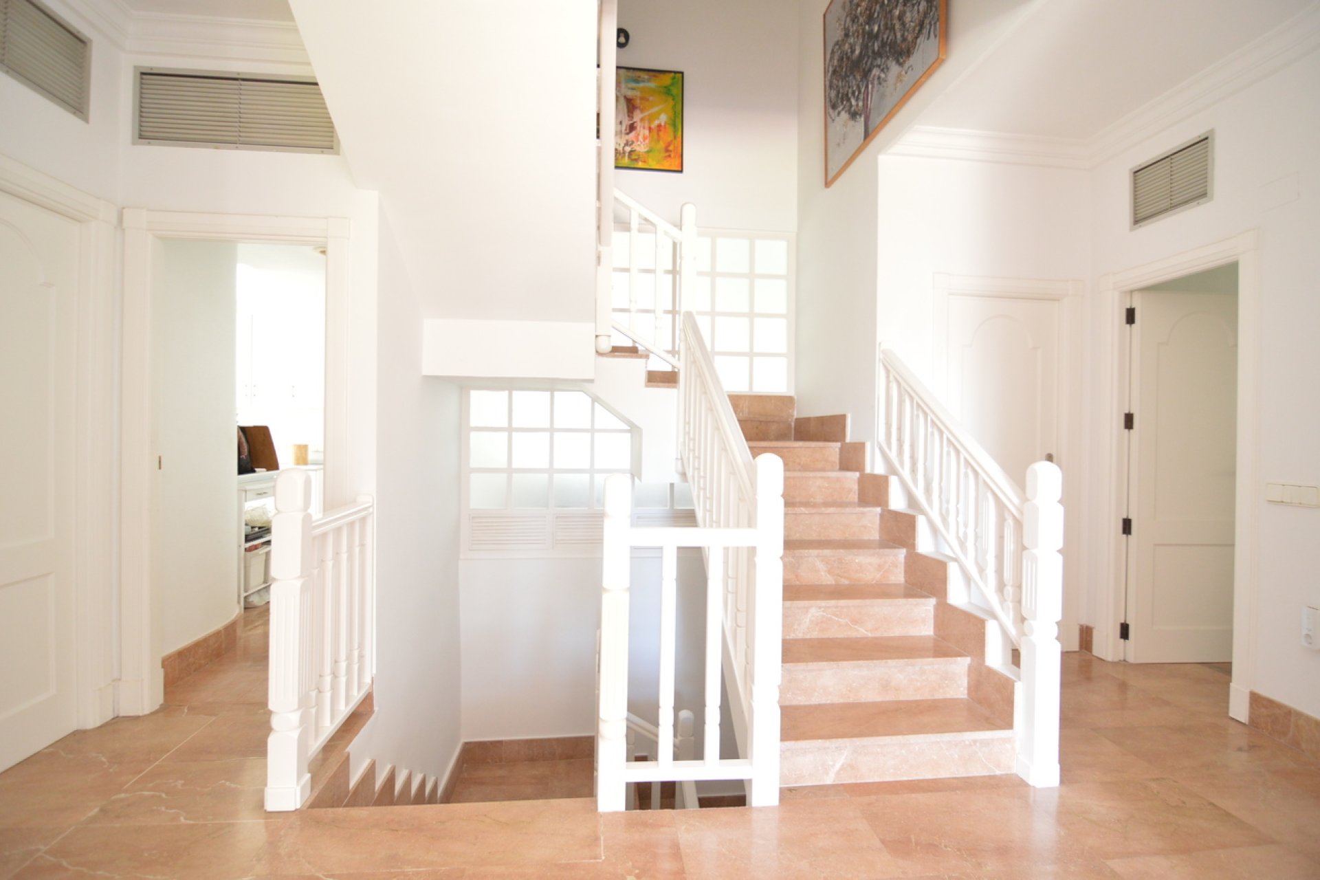 Resale - Villa * - Torrevieja - Torrevieja *