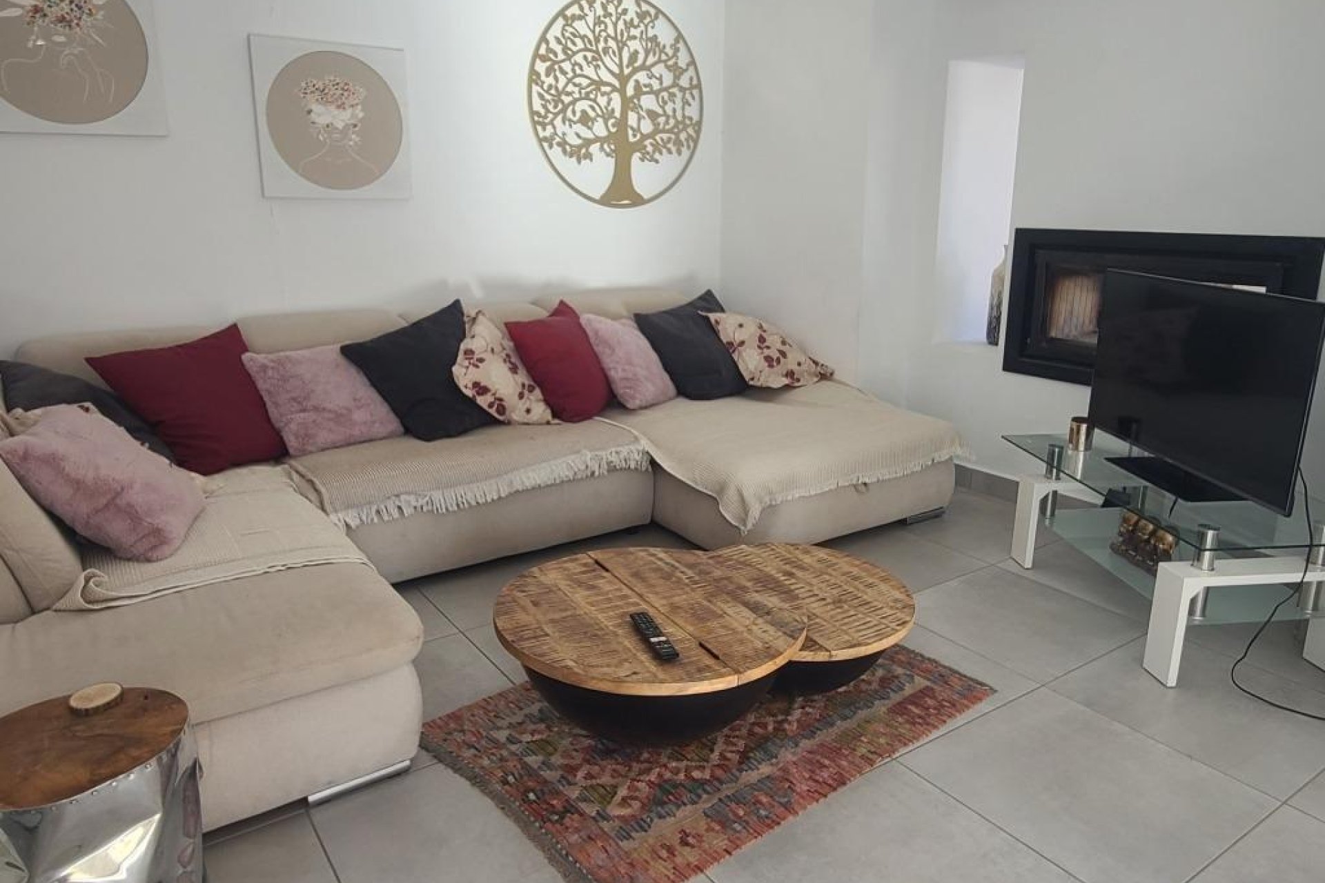 Resale - Villa * - Torrevieja *
