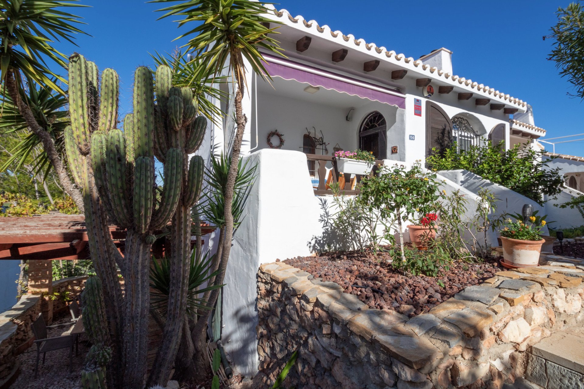 Resale - Villa * - Villamartin * - Fortuna