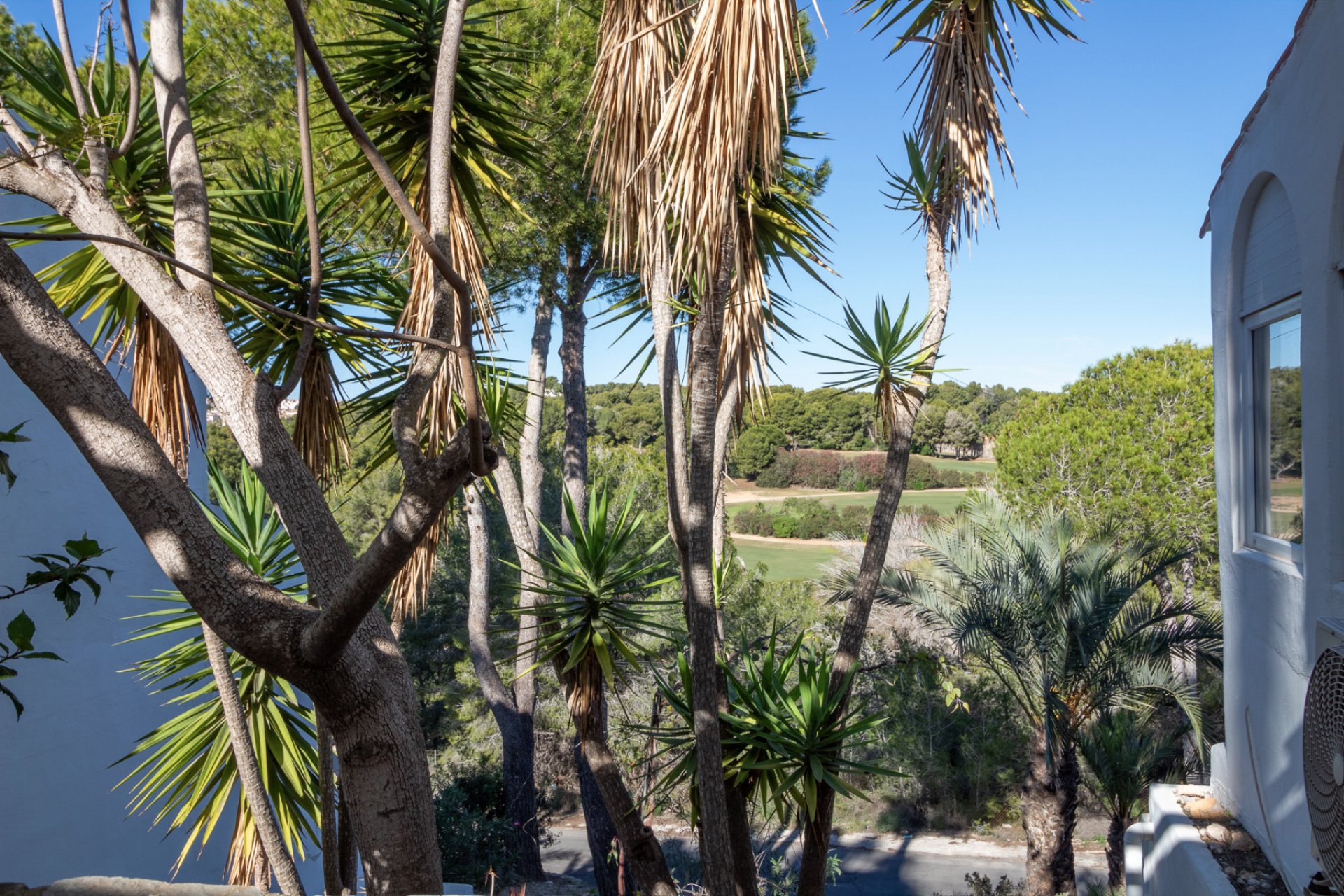 Resale - Villa * - Villamartin * - Fortuna