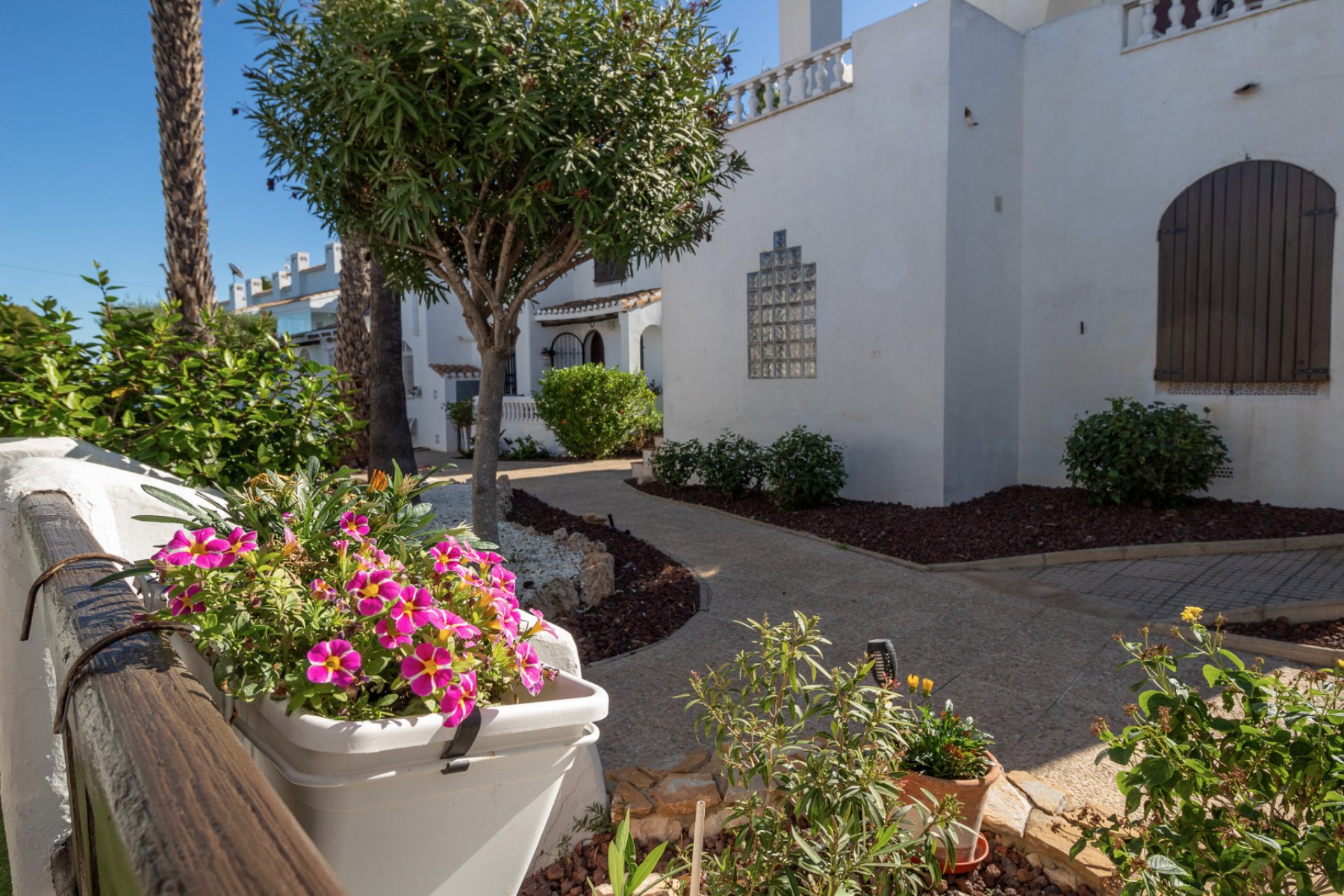 Resale - Villa * - Villamartin * - Fortuna