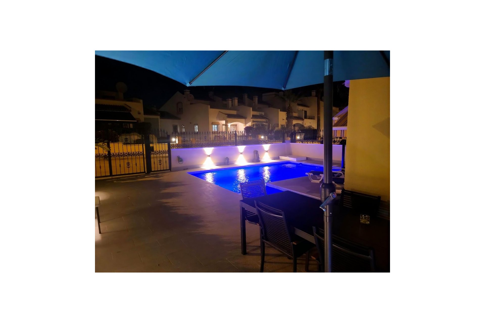 Resale - Villa * - Villamartin - Los Dolses *