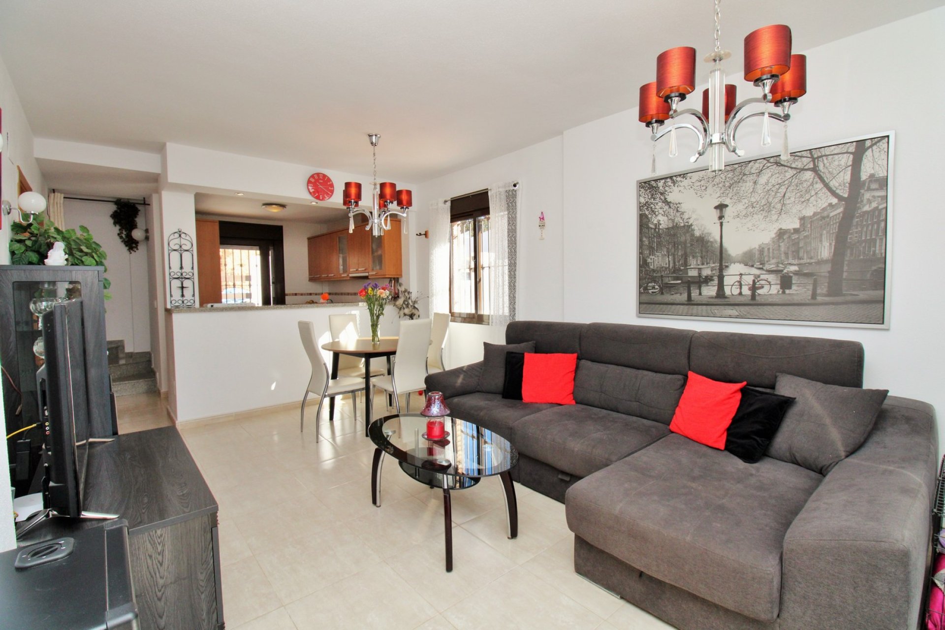 Resale - Villa * - Villamartin - PAU 8 *