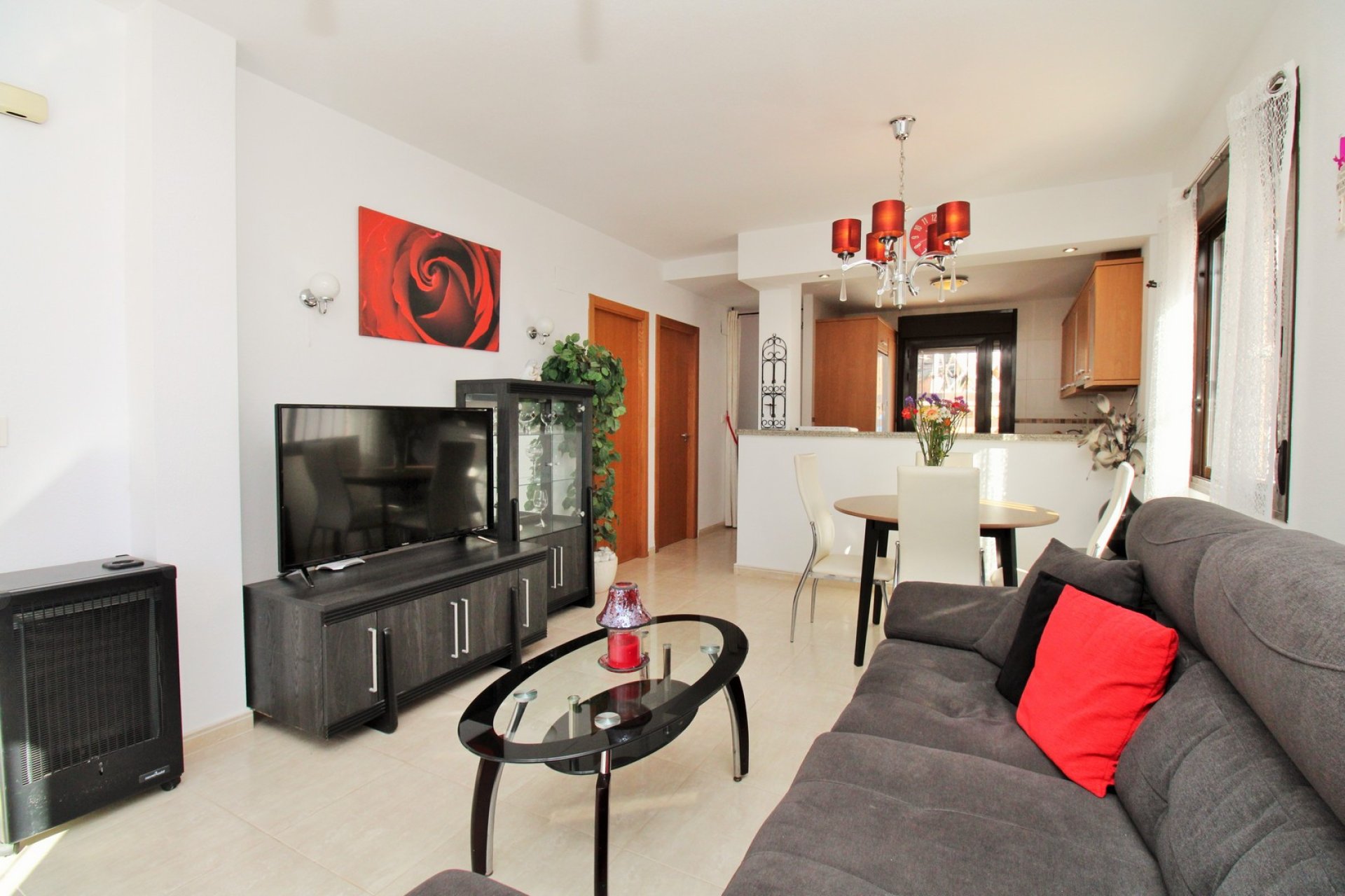 Resale - Villa * - Villamartin - PAU 8 *
