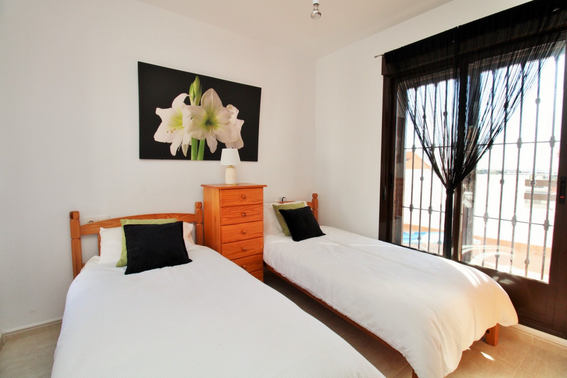 Resale - Villa * - Villamartin - PAU 8 *