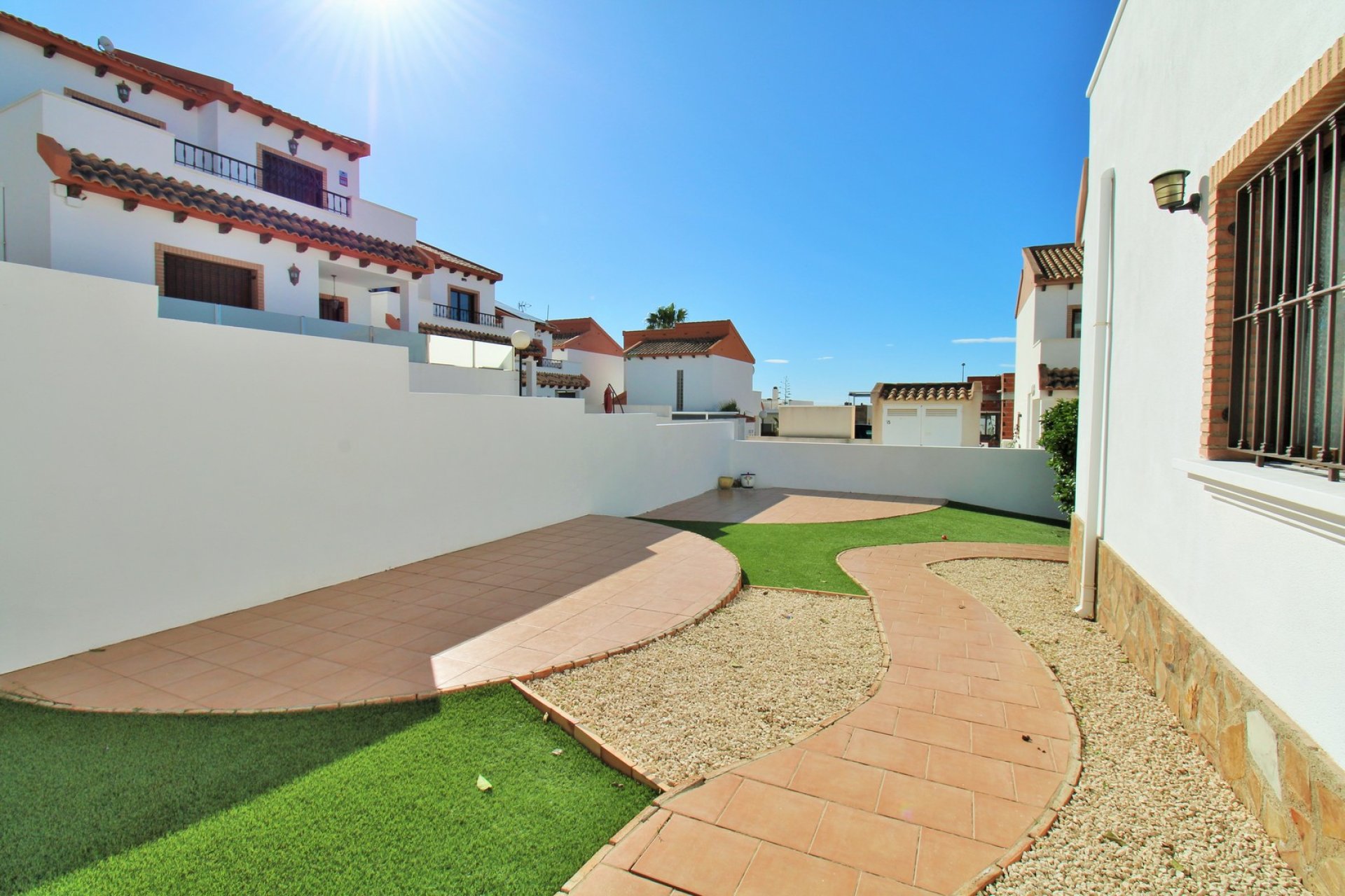 Resale - Villa * - Villamartin - PAU 8 *