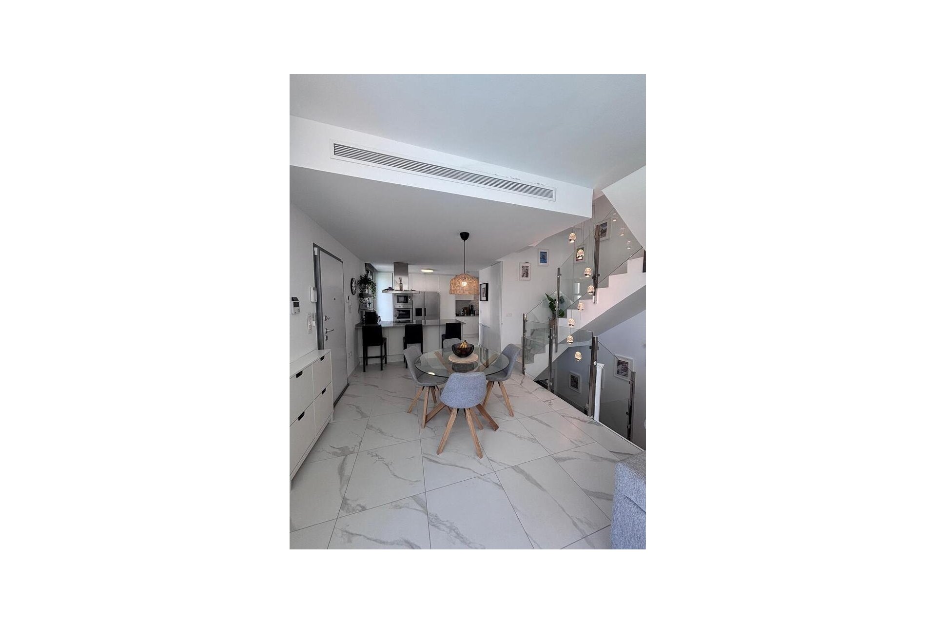 Resale - Villa * - Villamartin * - PAU 8 *