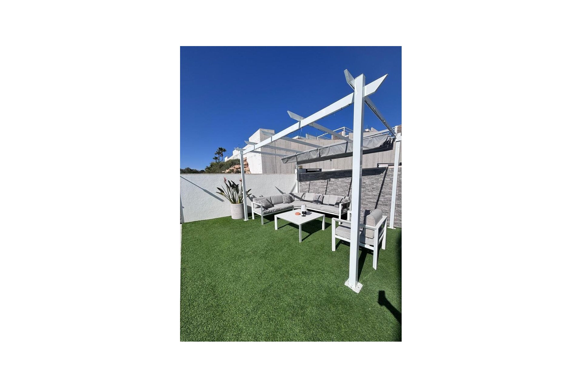 Resale - Villa * - Villamartin * - PAU 8 *