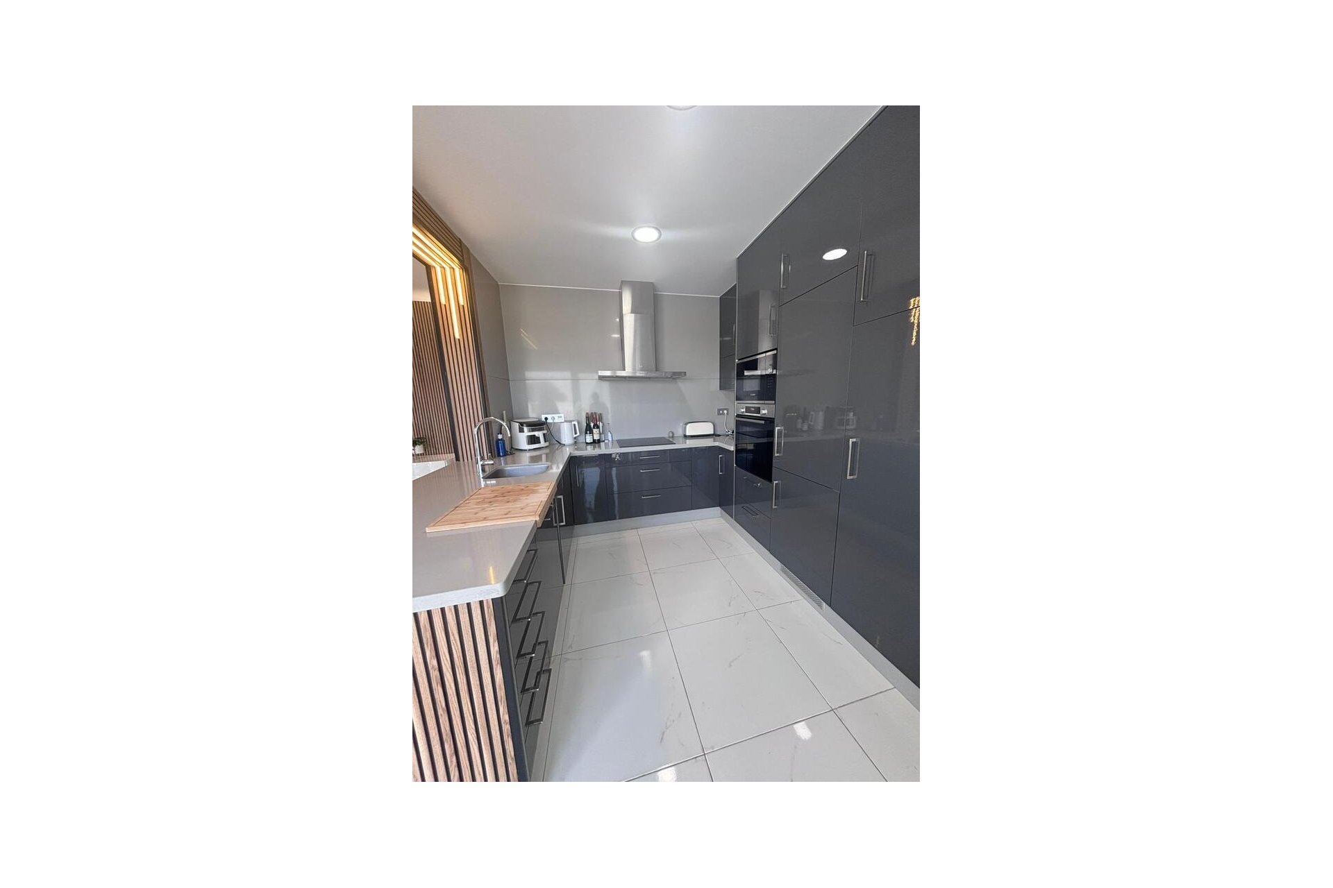 Resale - Villa * - Villamartin * - PAU 8 *