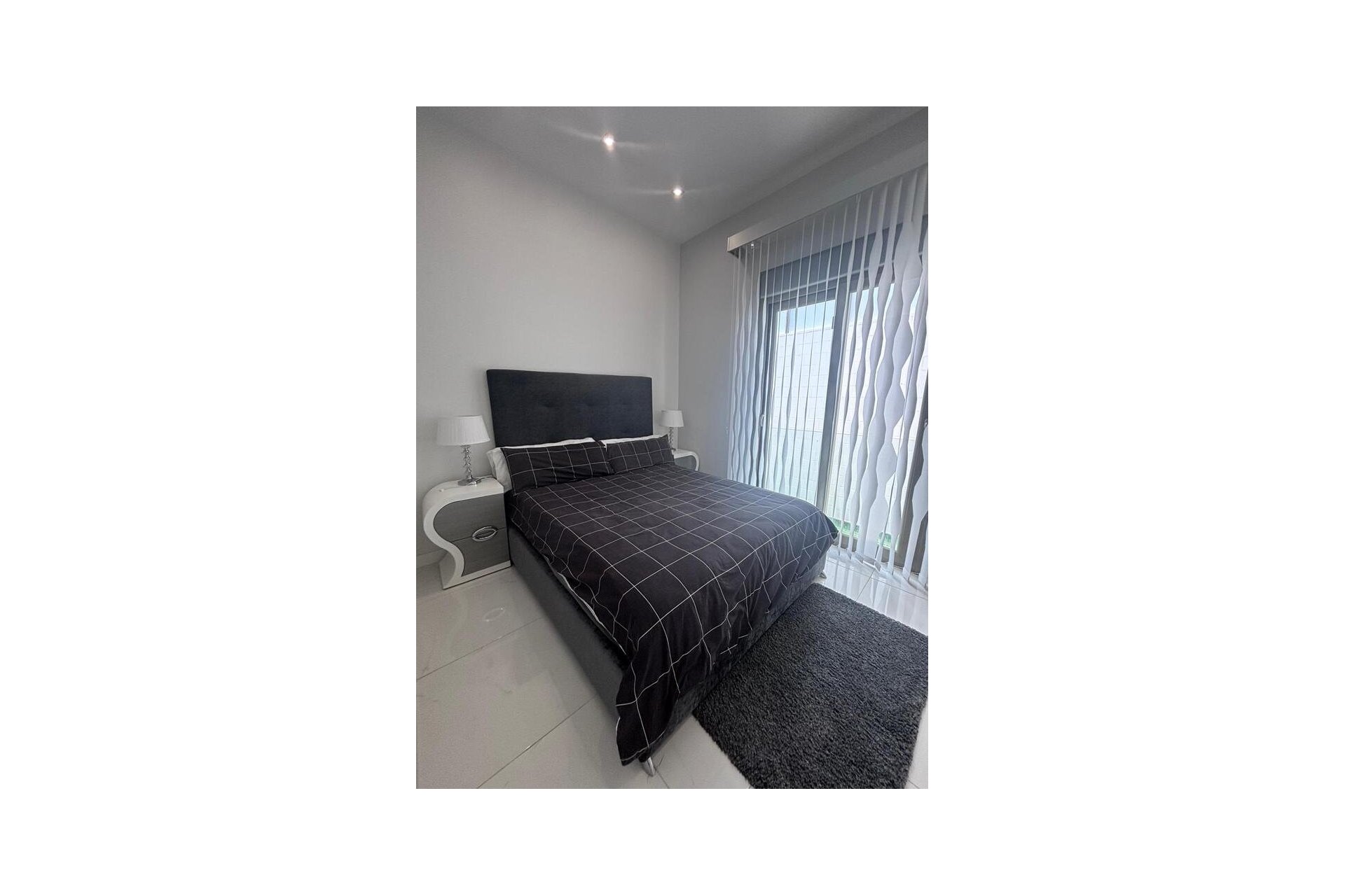 Resale - Villa * - Villamartin * - PAU 8 *