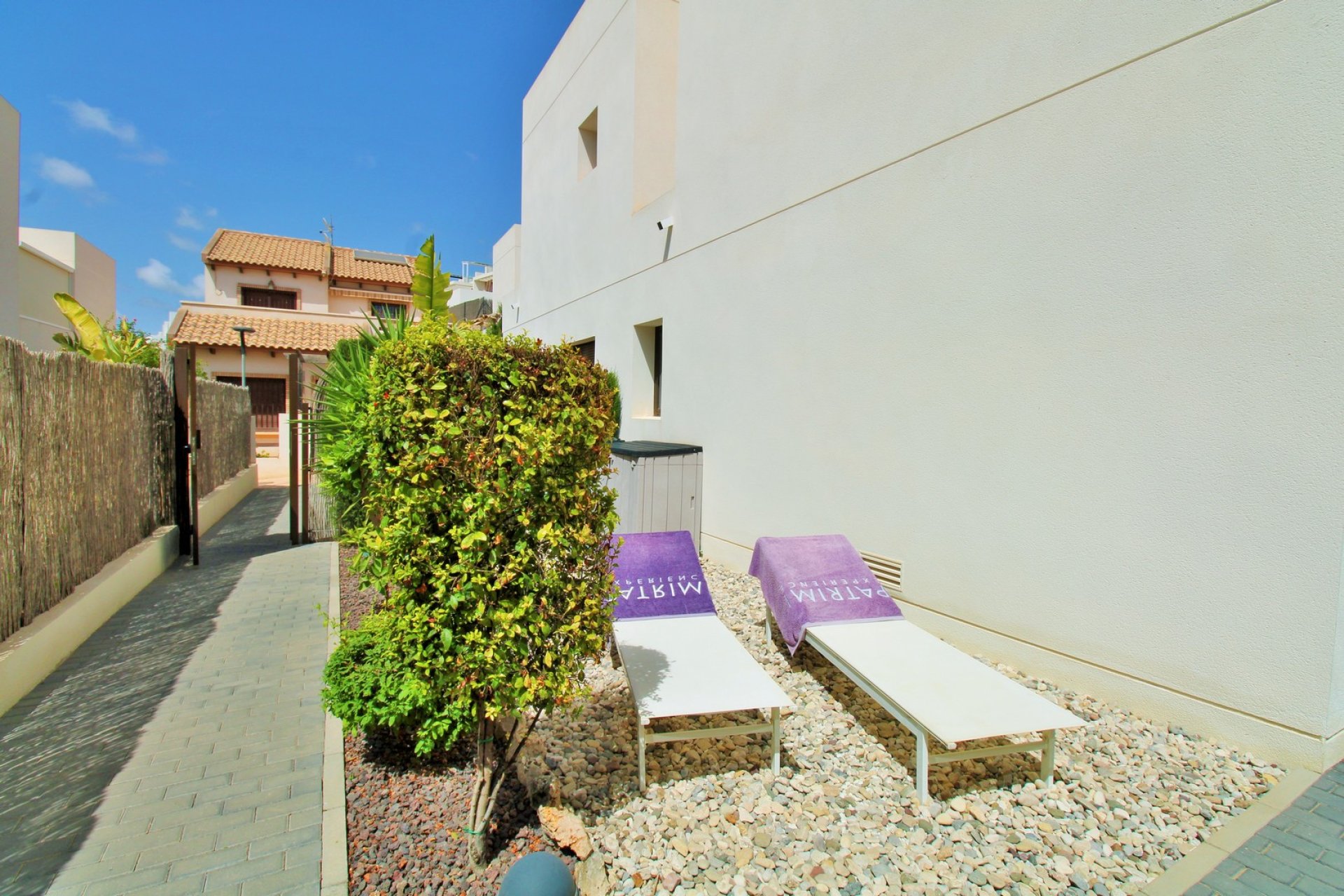 Resale - Villa * - Villamartin * - PAU 8 *