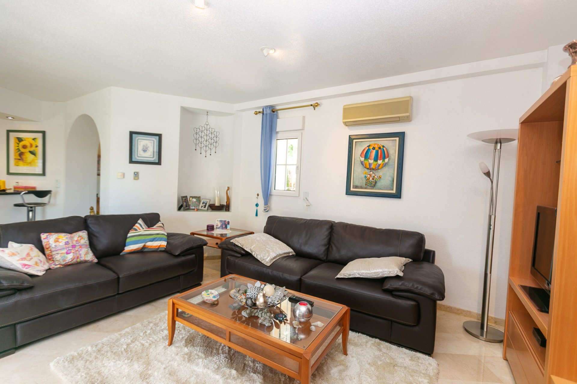 Resale - Villa * - Villamartin * - Rioja